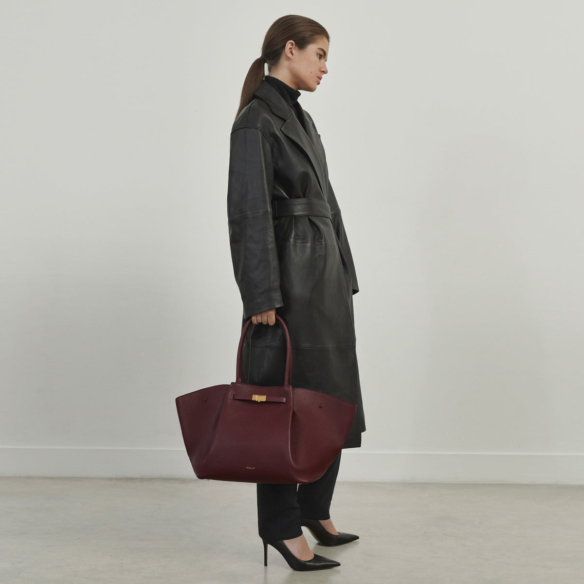 Exclusive The New York — One Size — Size burgundy small grain — Alternate View 9