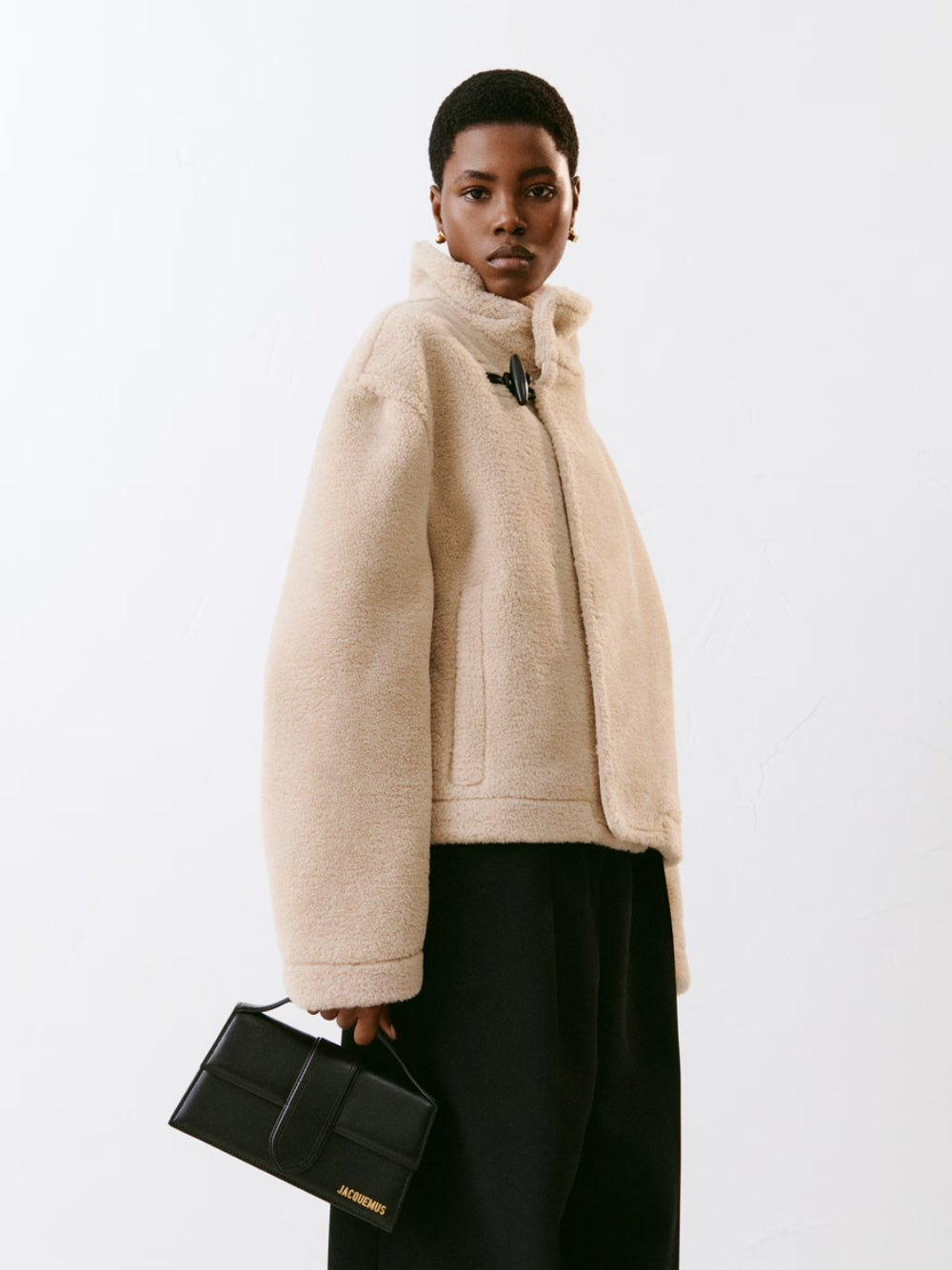 Exclusive Jacquemus Le Grand Bambino Leather Handbag – Black — Detail View