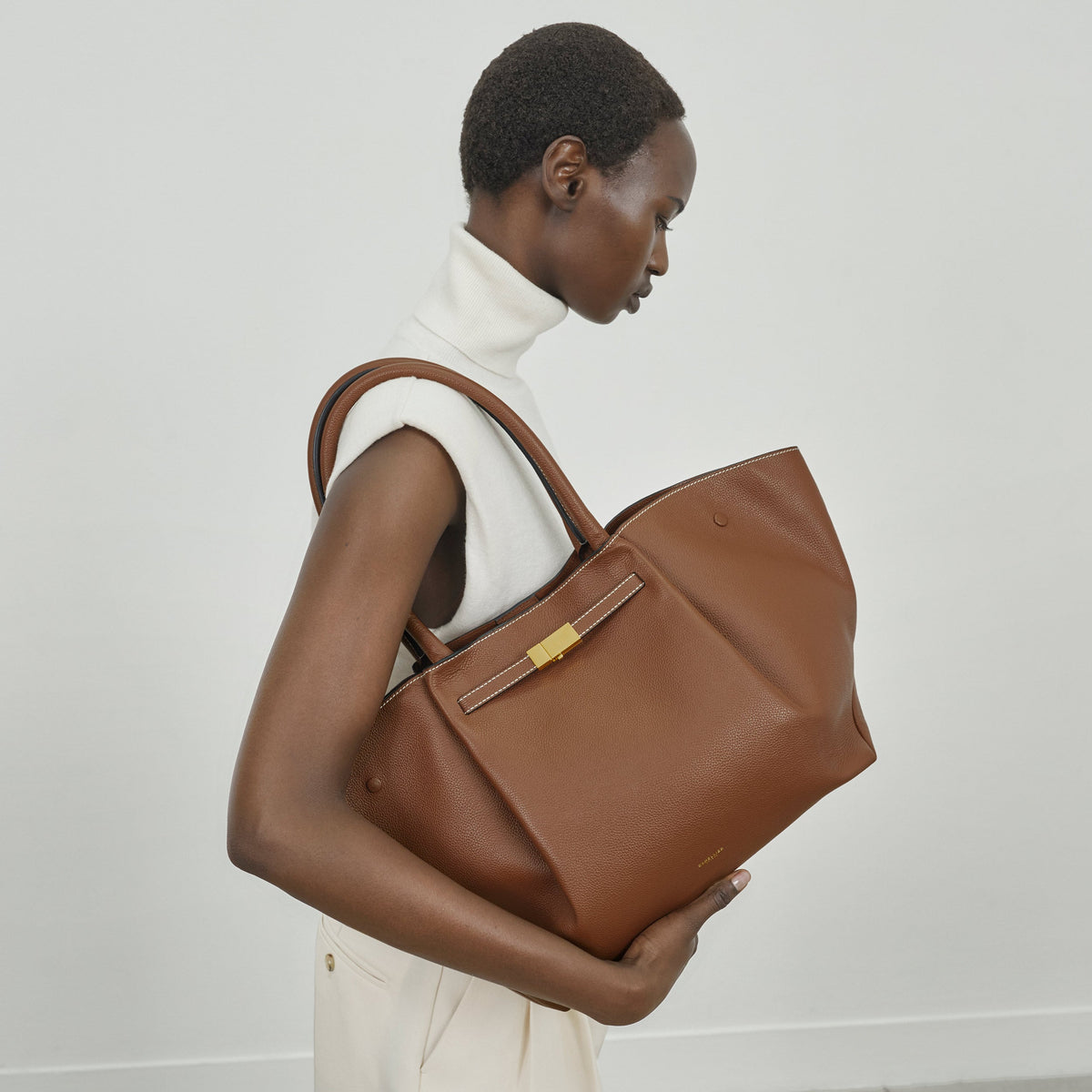 Exclusive The New York — One Size — Size tan small grain ecru stitching — Alternate View 7