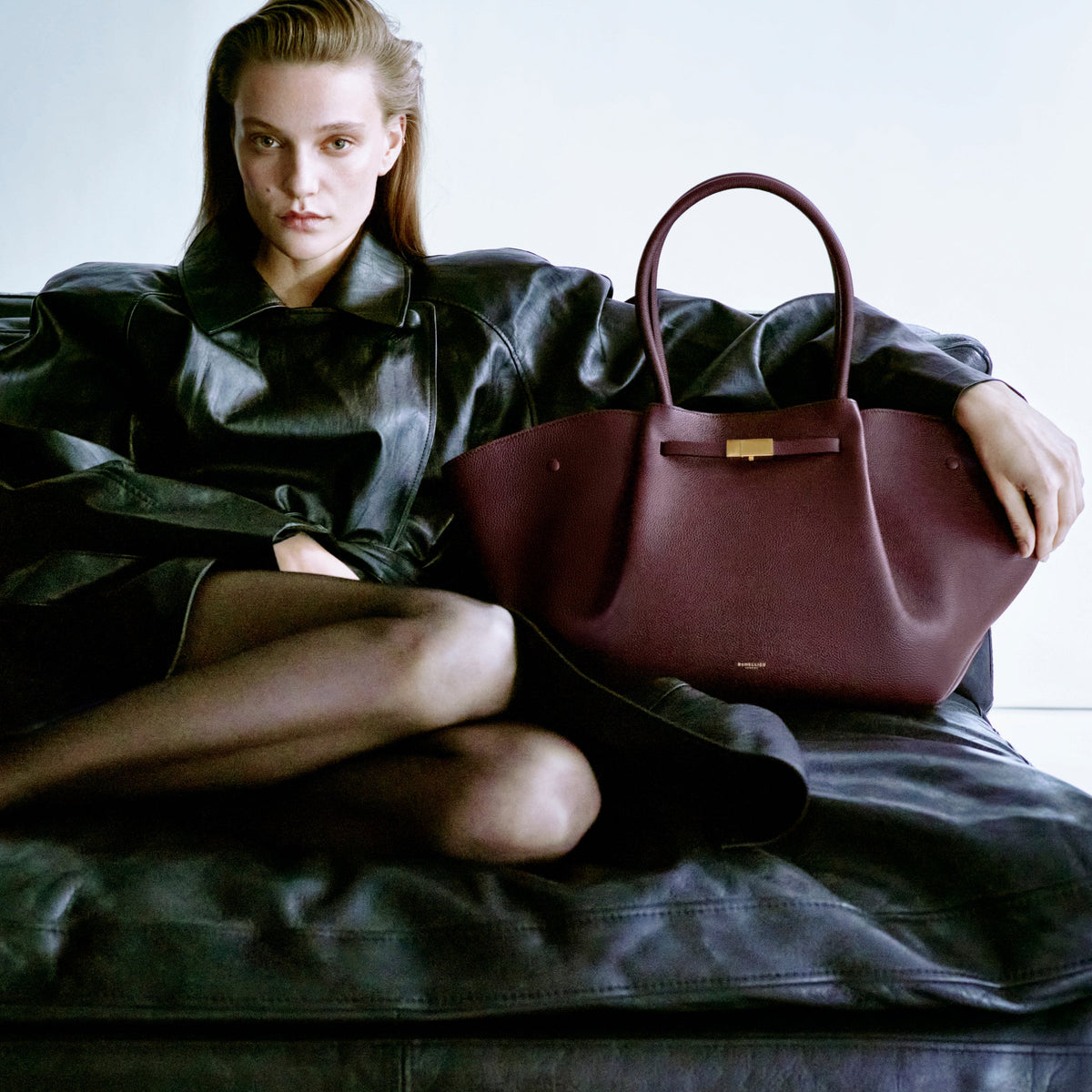 Exclusive The New York — One Size — Size burgundy small grain — Side View