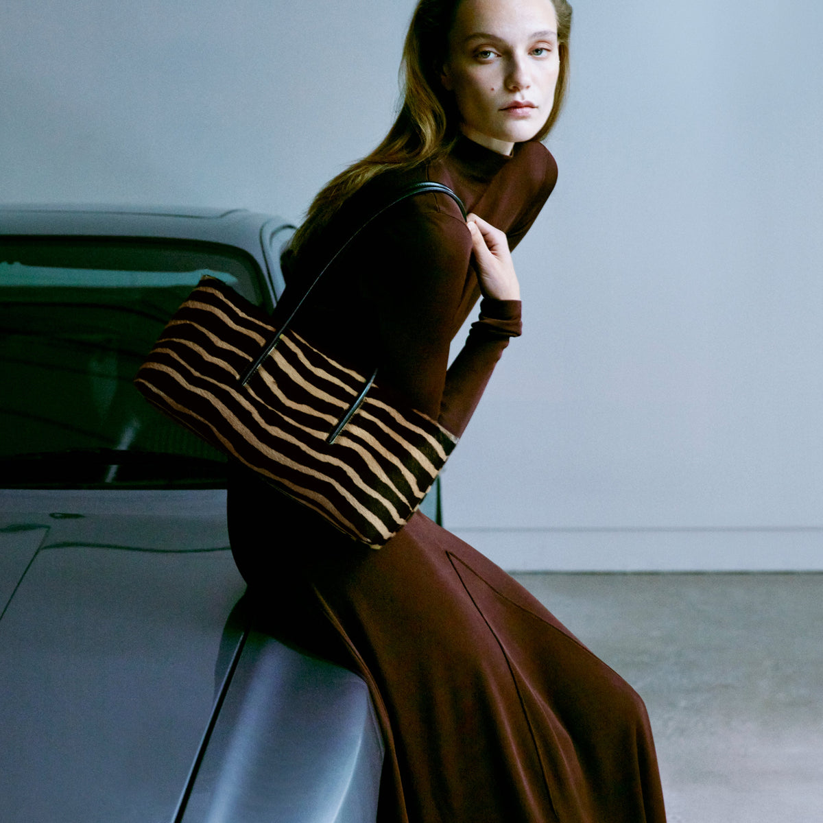 Exclusive The Stockholm Shoulder — One Size — Size zebra-effect hair calf — Side View