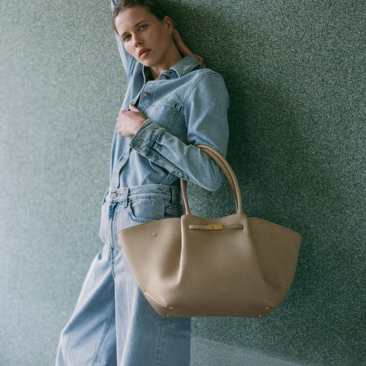 Exclusive The New York — One Size — Size light taupe small grain — Side View