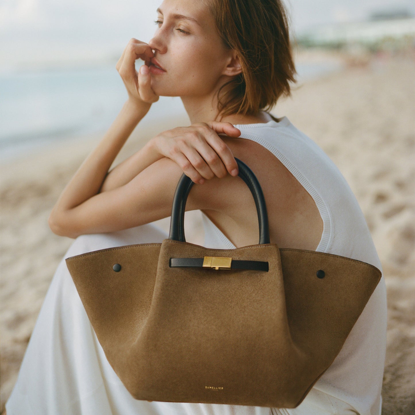 Exclusive The Midi New York — Midi — Size tobacco suede & black smooth — Side View