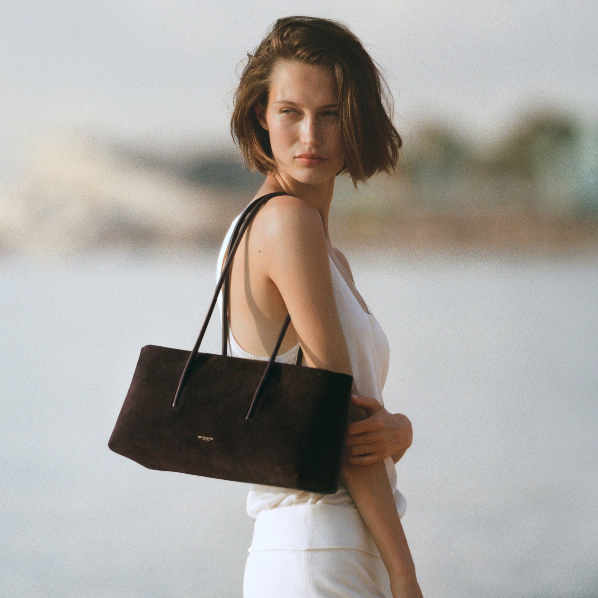 Exclusive The Stockholm Shoulder — One Size — Size dark chocolate suede — Side View