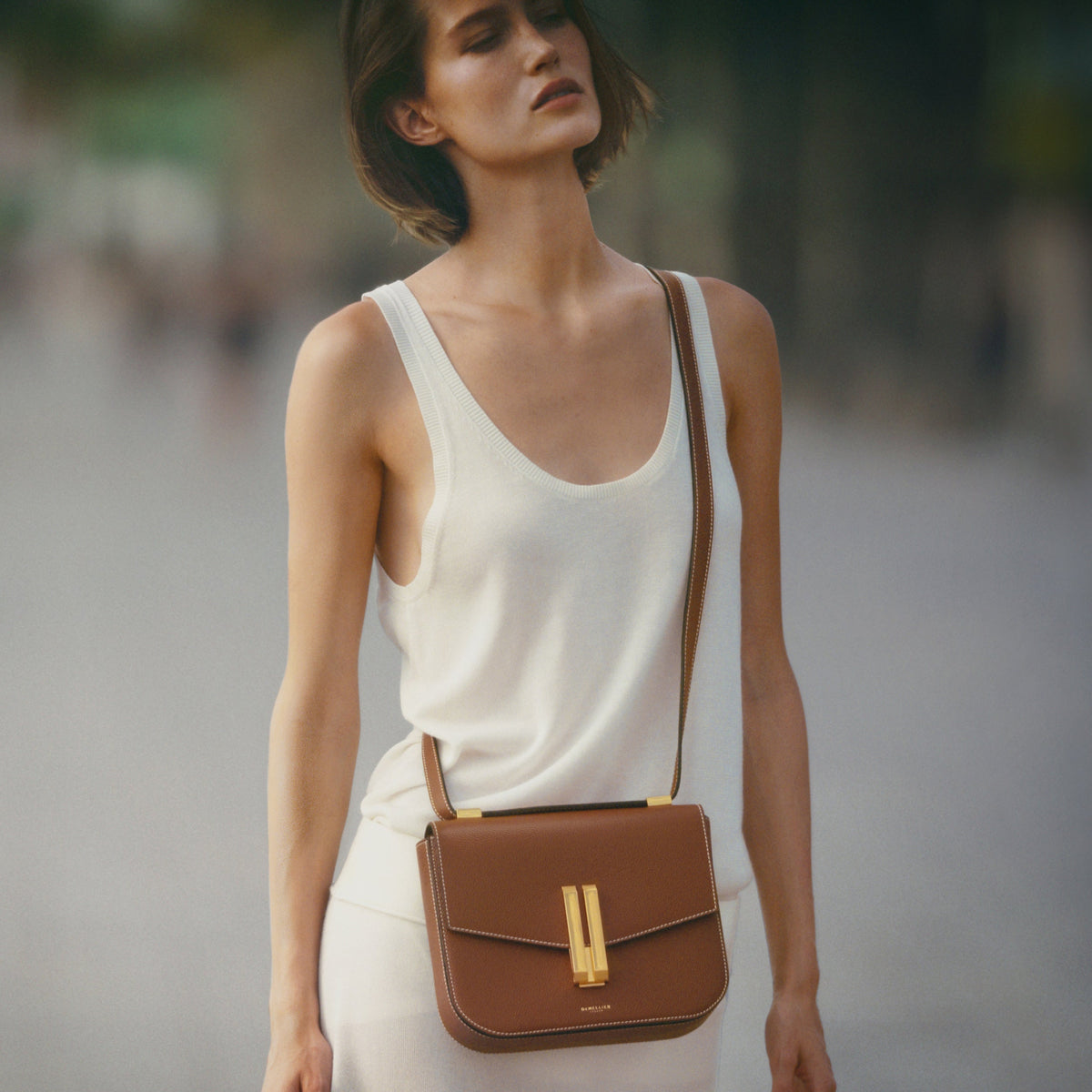 Exclusive The Vancouver — One Size — Size tan small grain ecru stitching — Side View