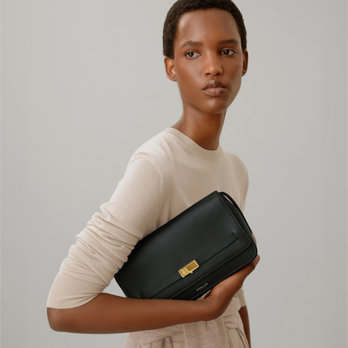 Exclusive The New York Crossbody — One Size — Size bordeaux small grain — Alternate View 7