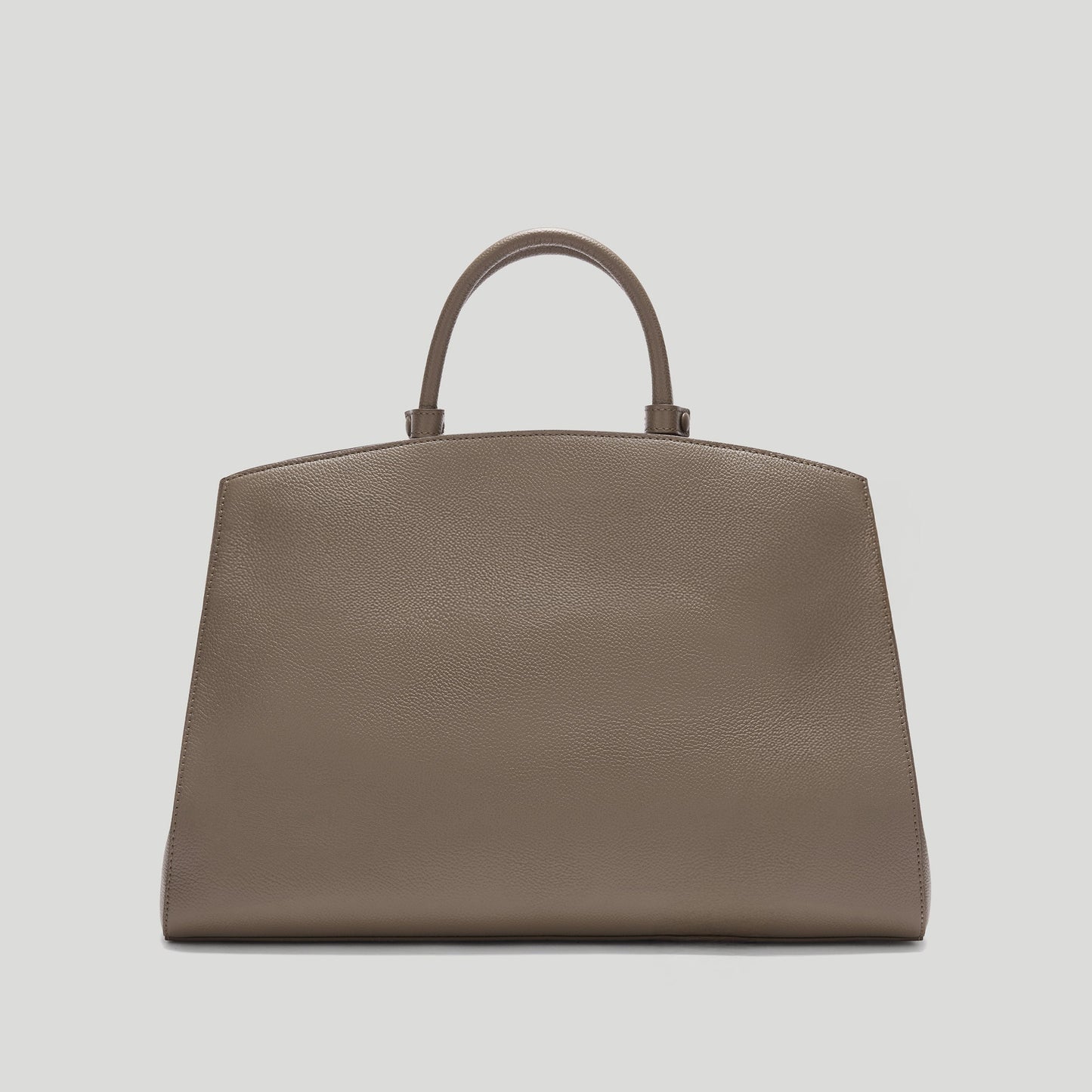 Exclusive The Hudson — One Size — Size dark taupe small grain — Lifestyle View