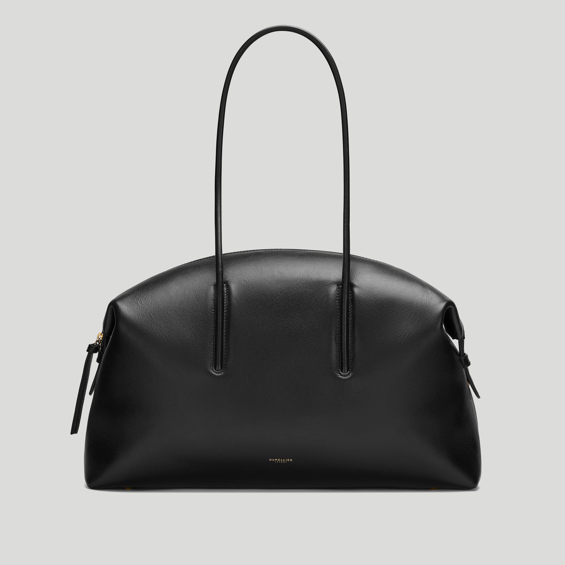 Exclusive The Stockholm — One Size — Size black fine grain — Front View