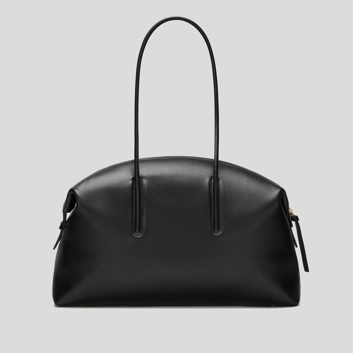 Exclusive The Stockholm — One Size — Size black fine grain — Lifestyle View