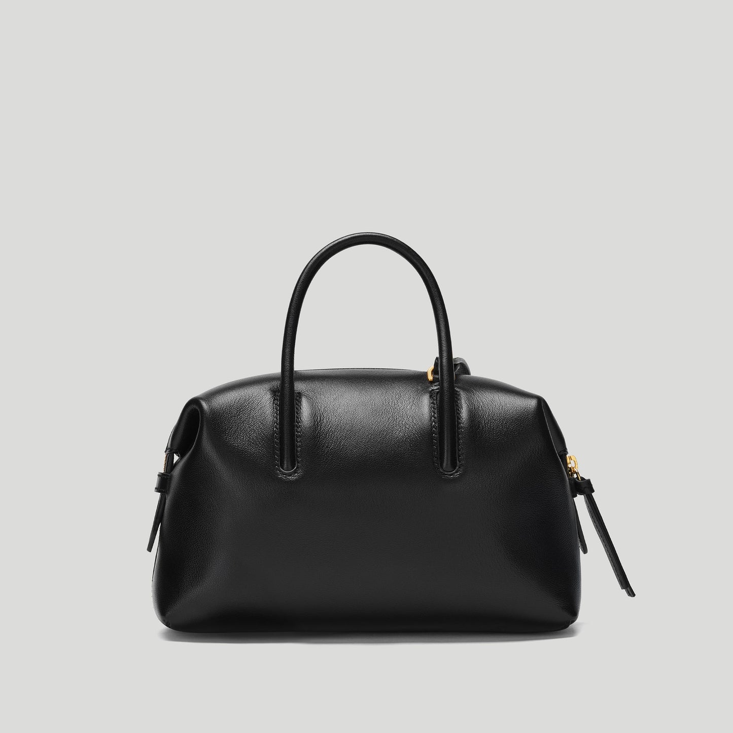 Exclusive The Small Stockholm — Small — Size black fine grain — Detail View