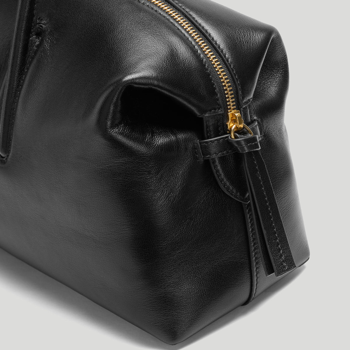 Exclusive The Midi Stockholm — Midi — Size black fine grain — Back View
