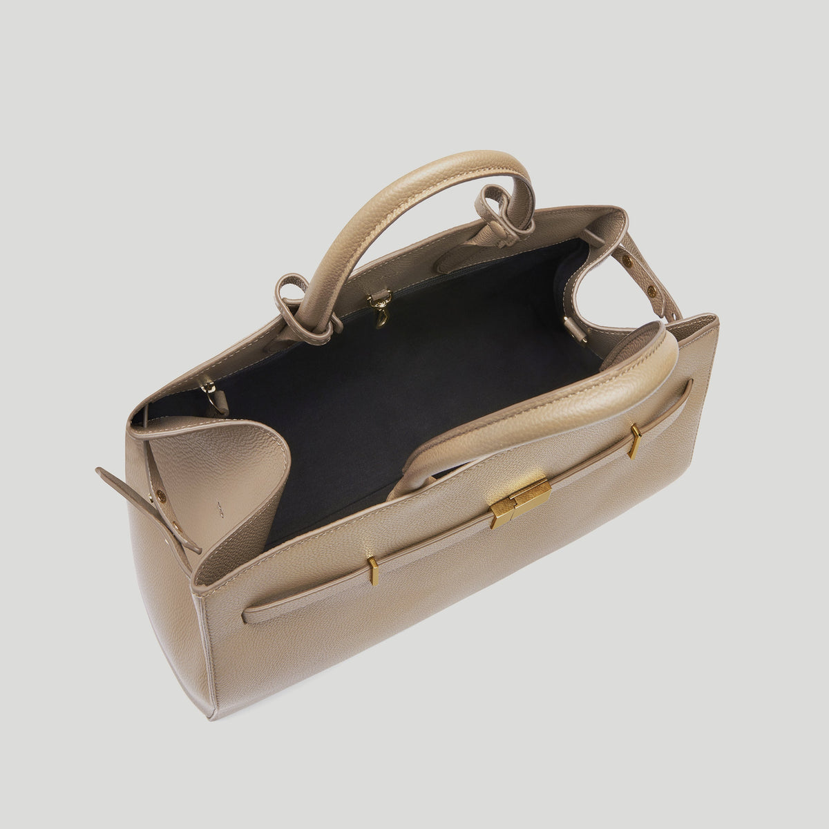 Exclusive The Hudson — One Size — Size light taupe small grain — Back View