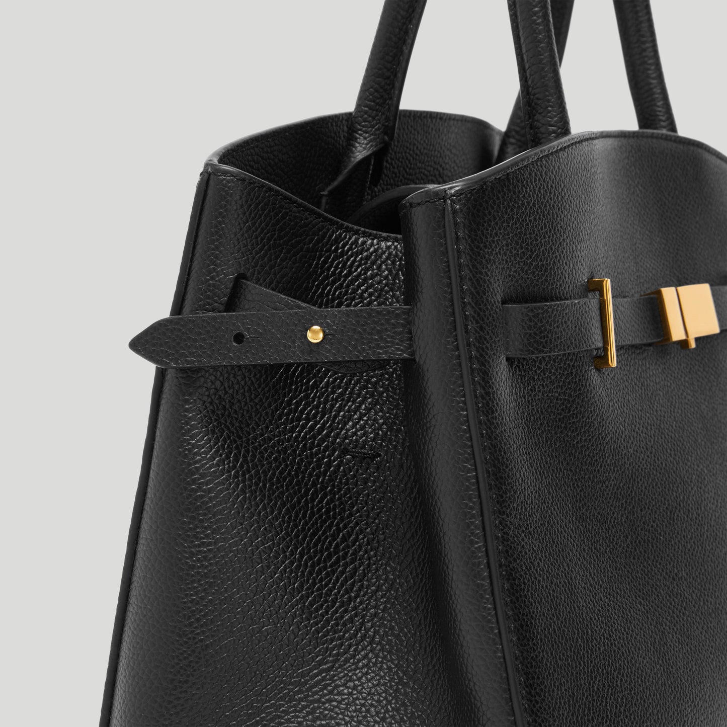 Exclusive The Midi Hudson — Midi — Size black small grain — Back View