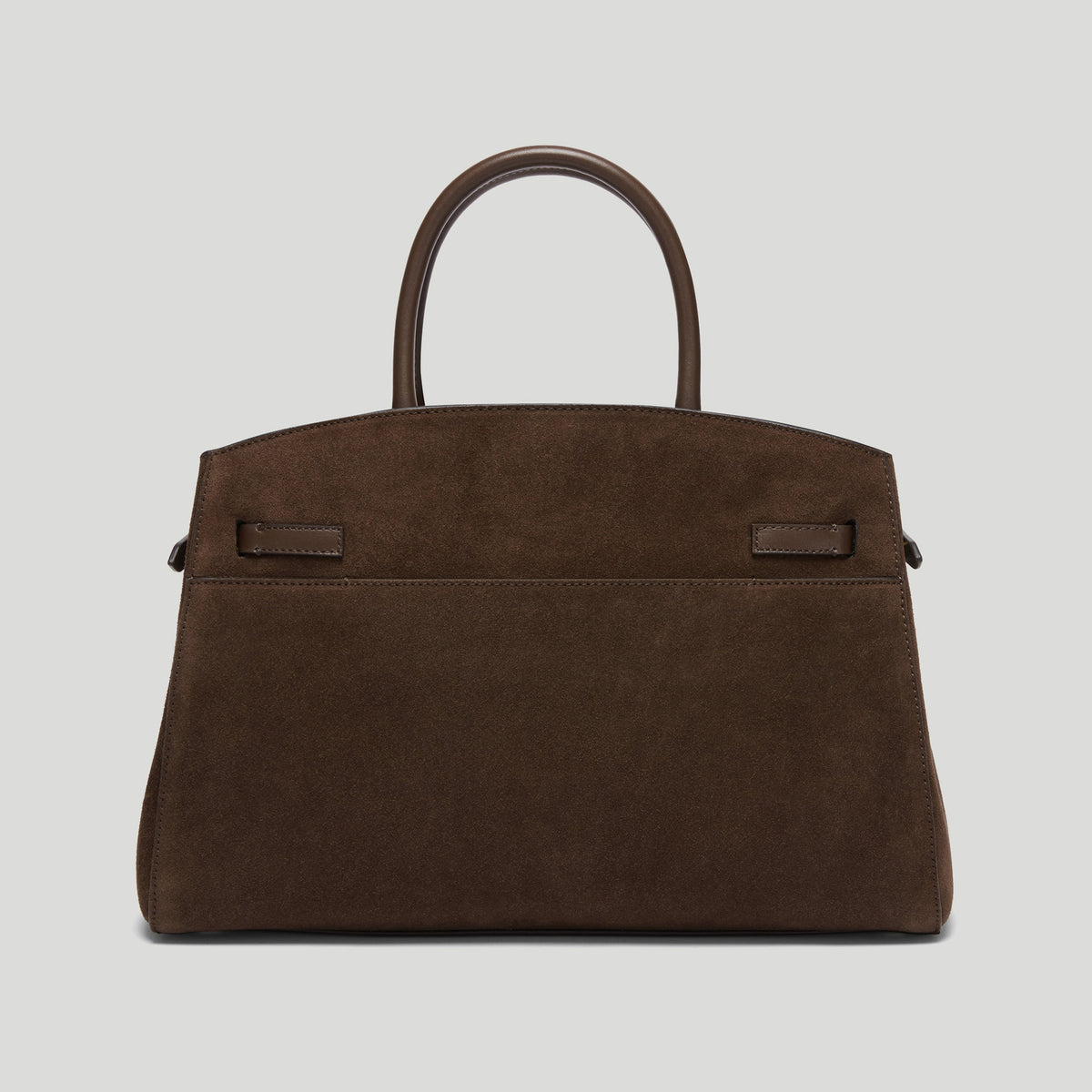 Exclusive The Midi Hudson — Midi — Size mocha suede & mocha smooth — Lifestyle View