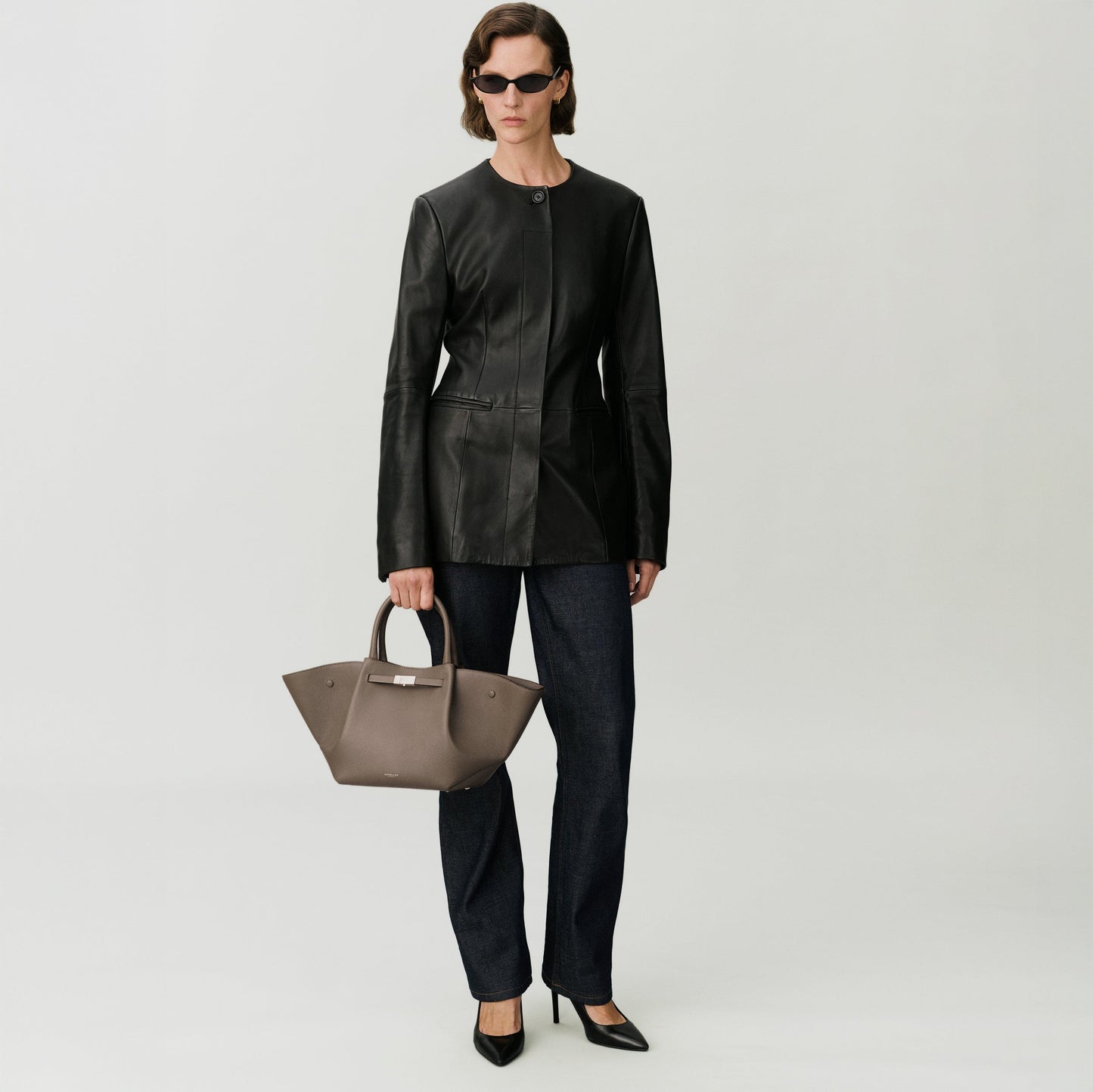 Exclusive The Midi New York — Midi — Size dark taupe small grain — Alternate View 8