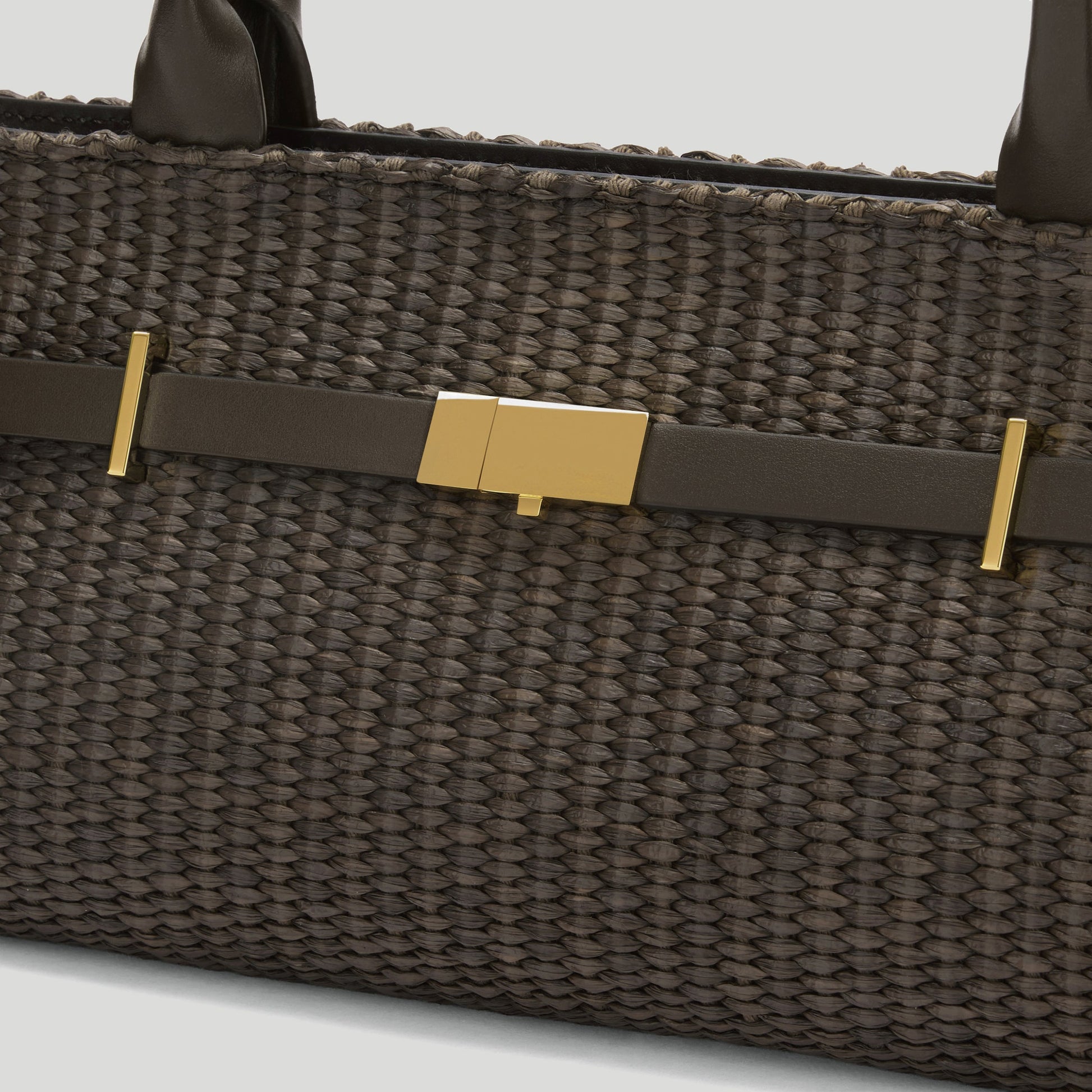 Exclusive The New York Shoulder — One Size — Size espresso raffia — Back View