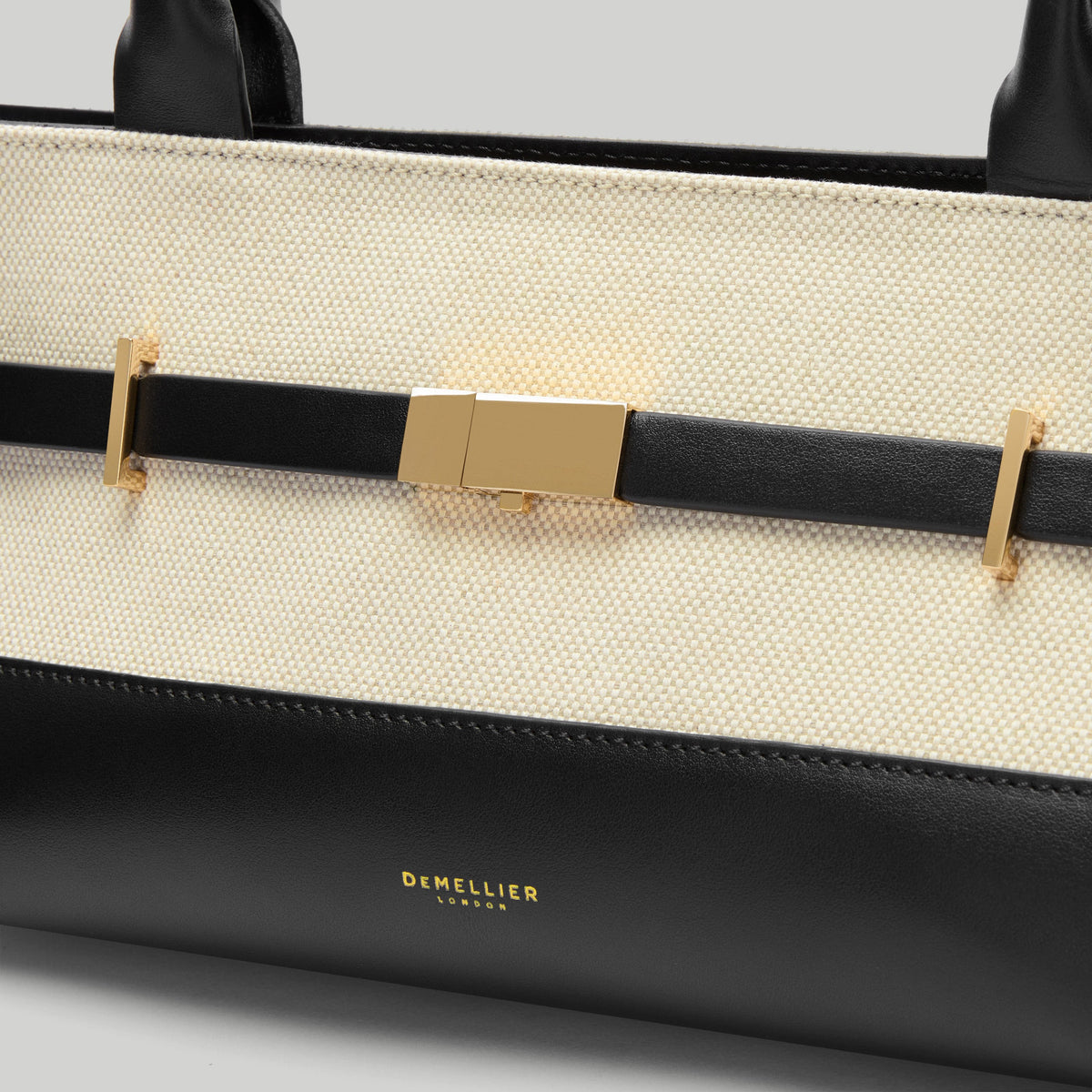 Exclusive The New York Shoulder — One Size — Size salt & pepper canvas black smooth — Side View