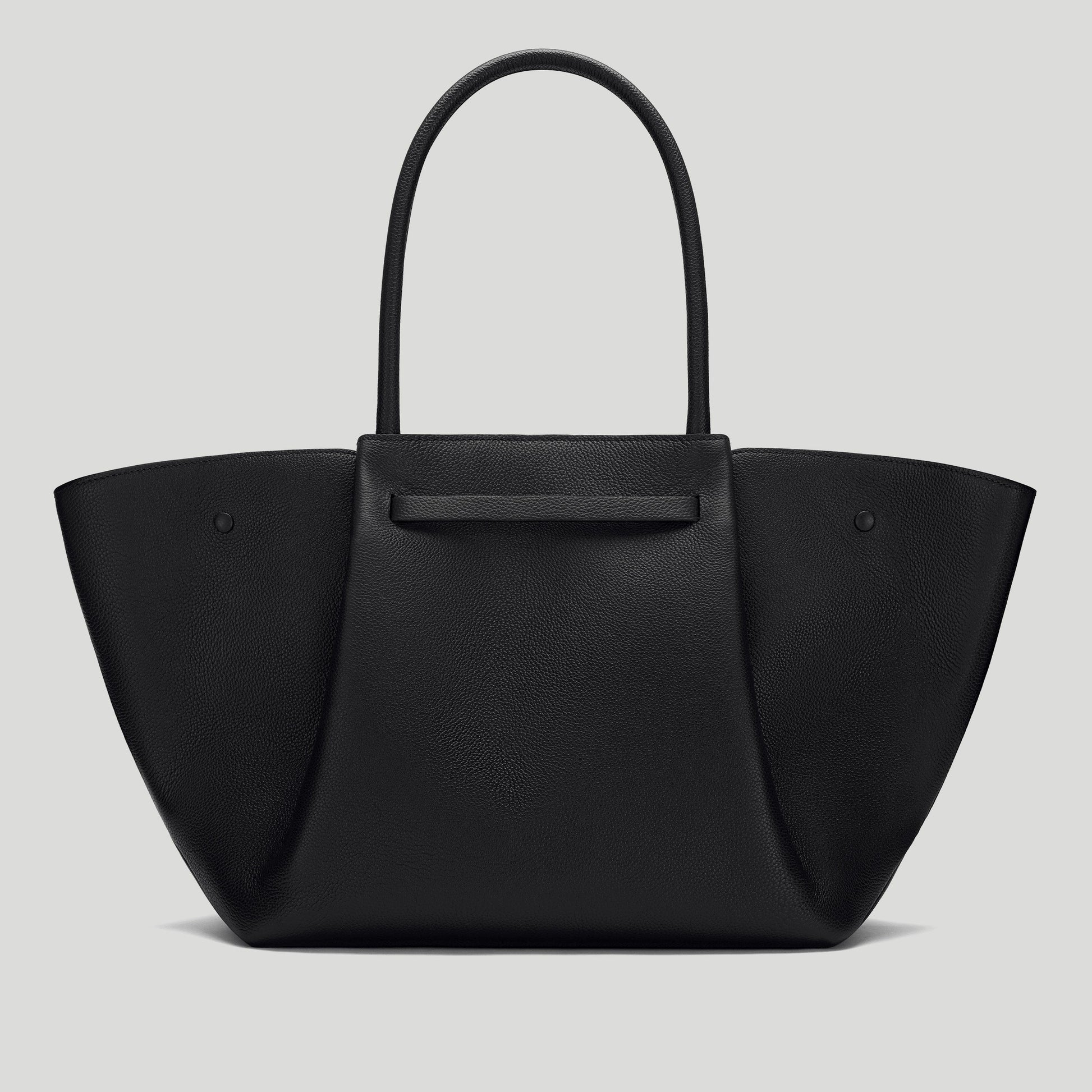 Exclusive The New York — One Size — Size black small grain — Lifestyle View