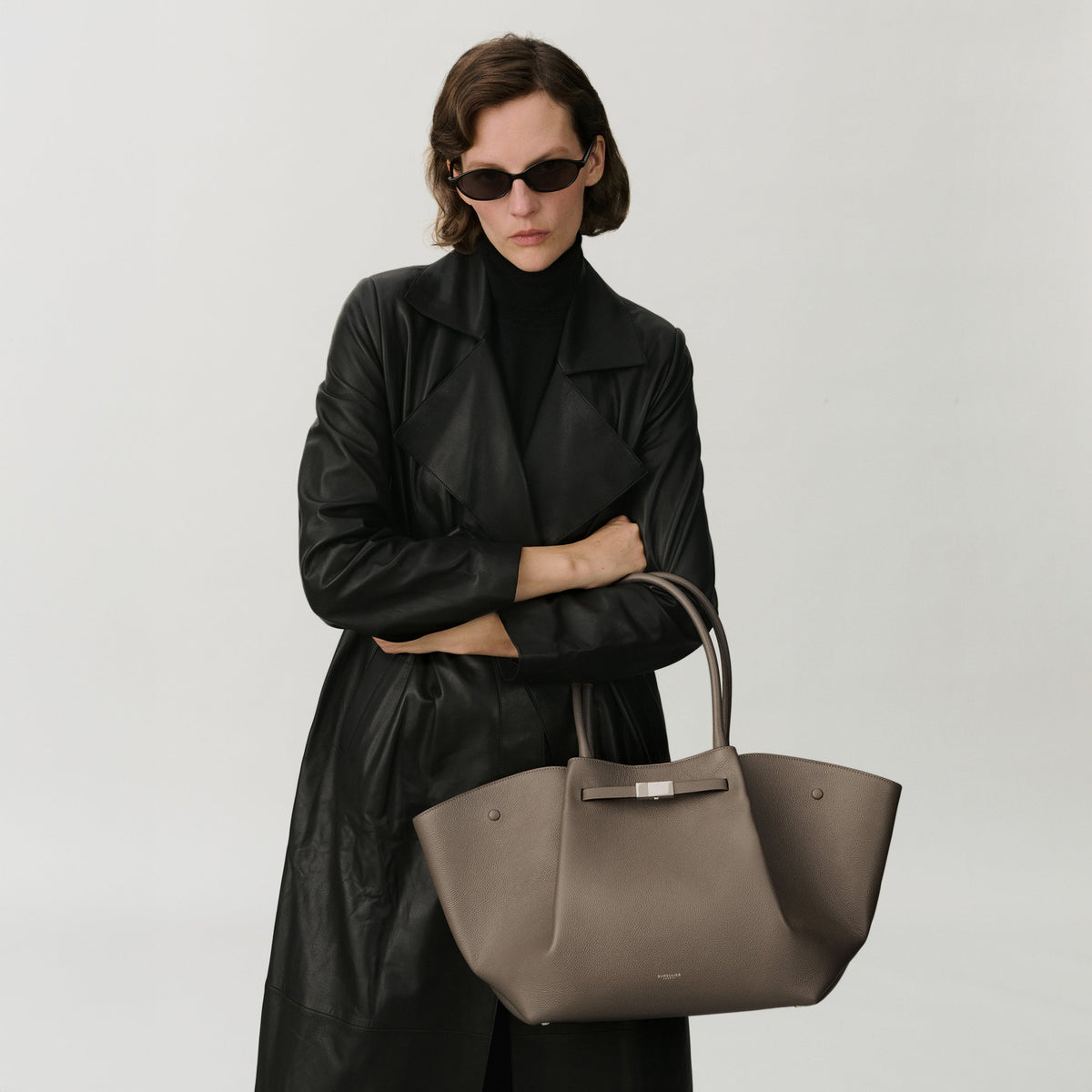 Exclusive The New York — One Size — Size dark taupe small grain — Alternate View 8