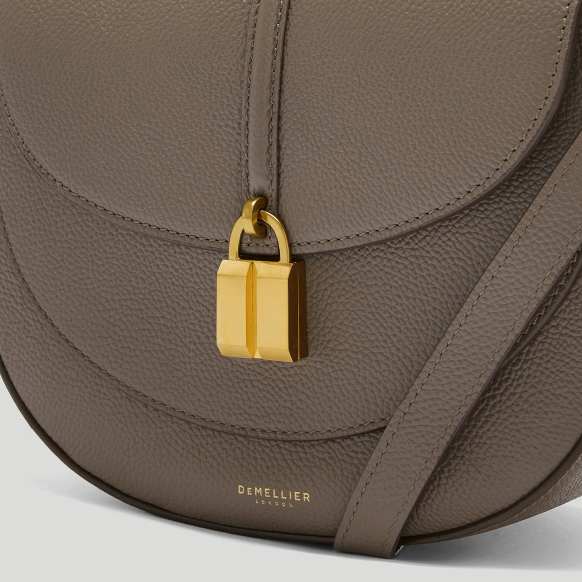 Exclusive The Siena Saddle — One Size — Size dark taupe small grain — Side View