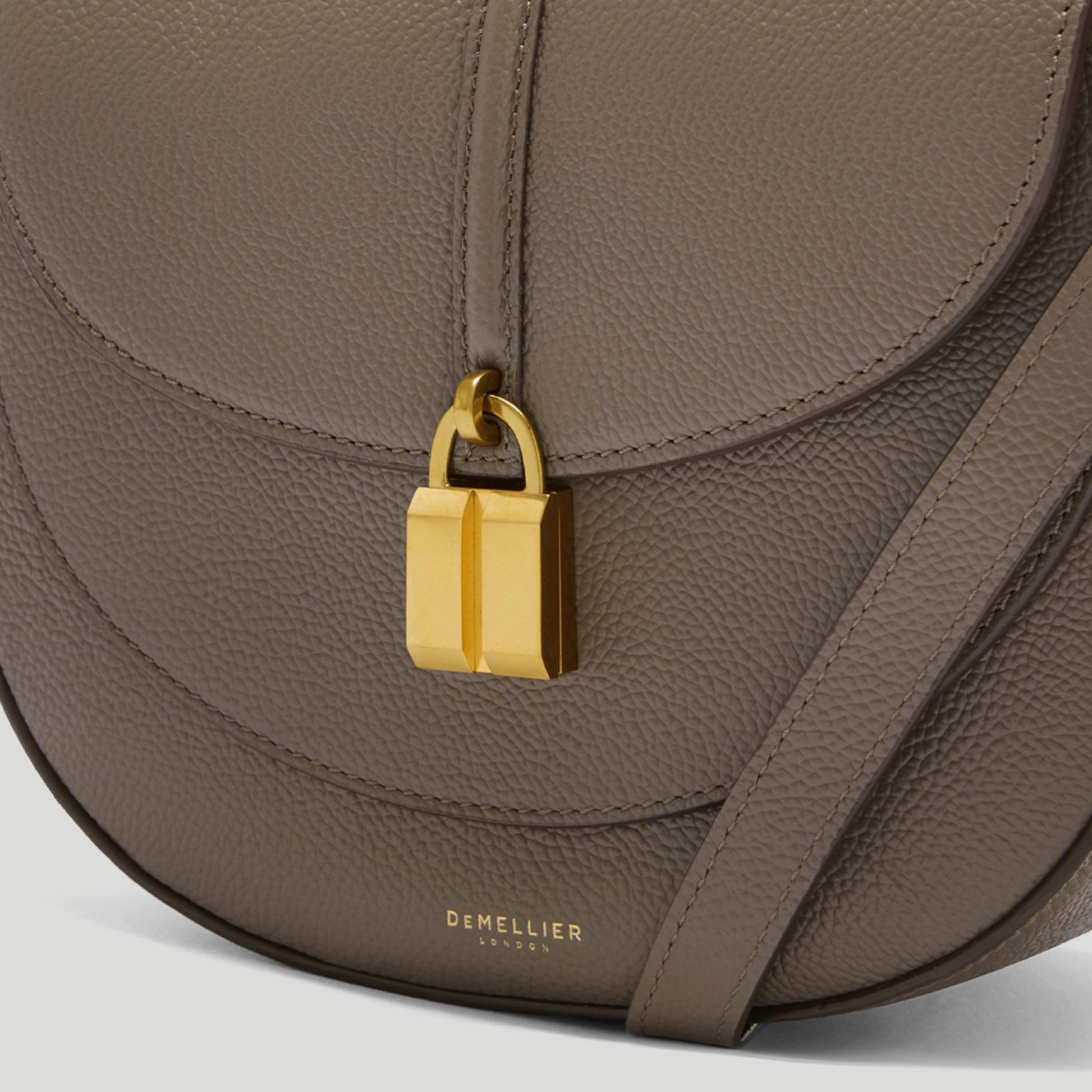 Exclusive The Siena Saddle — One Size — Size dark taupe small grain — Side View