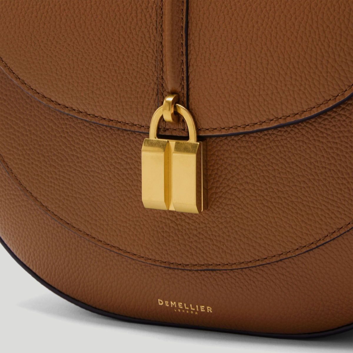 Exclusive The Siena Saddle — One Size — Size tan small grain — Back View