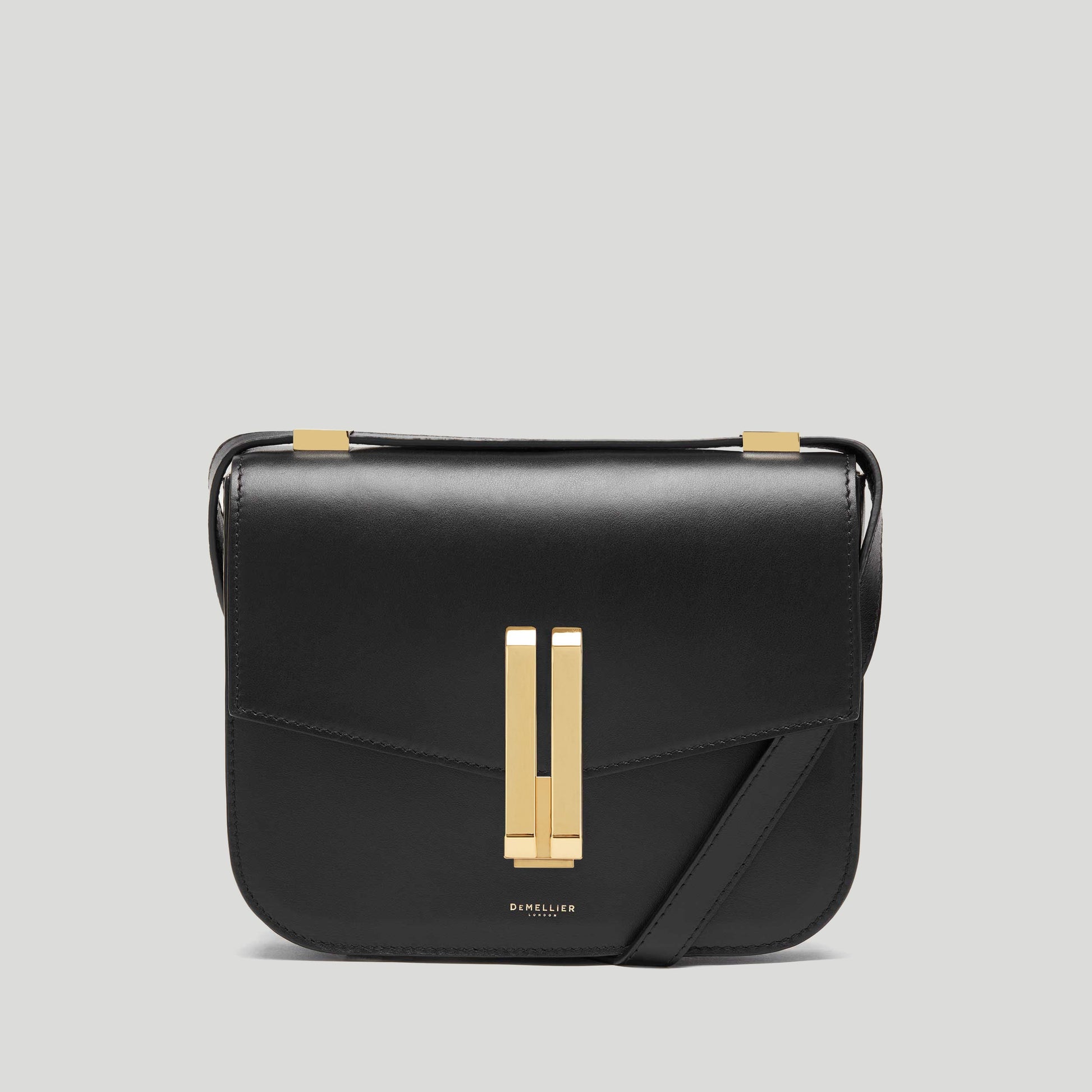 Exclusive The Vancouver — One Size — Size black smooth — Front View