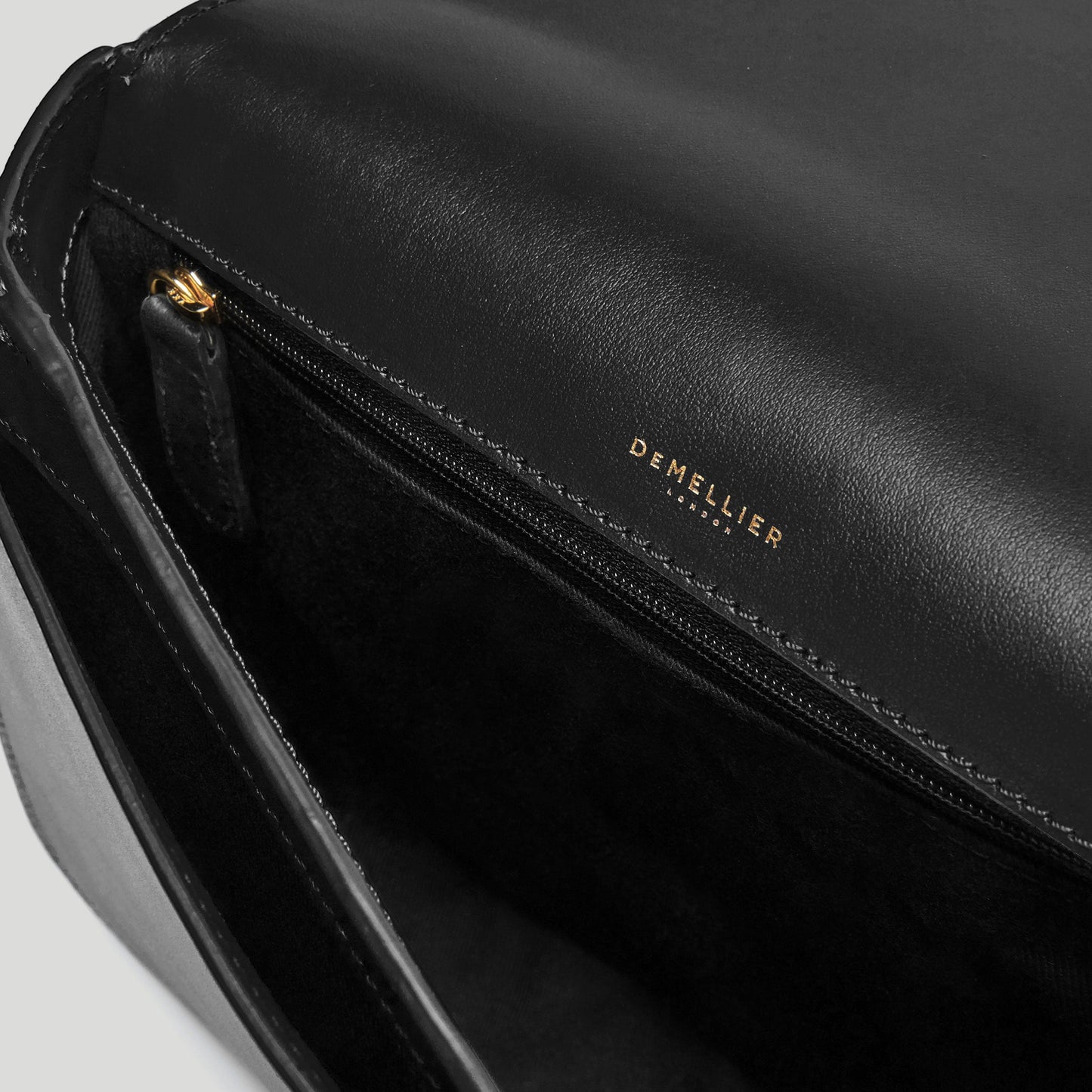 Exclusive The Vancouver — One Size — Size black smooth — Detail View