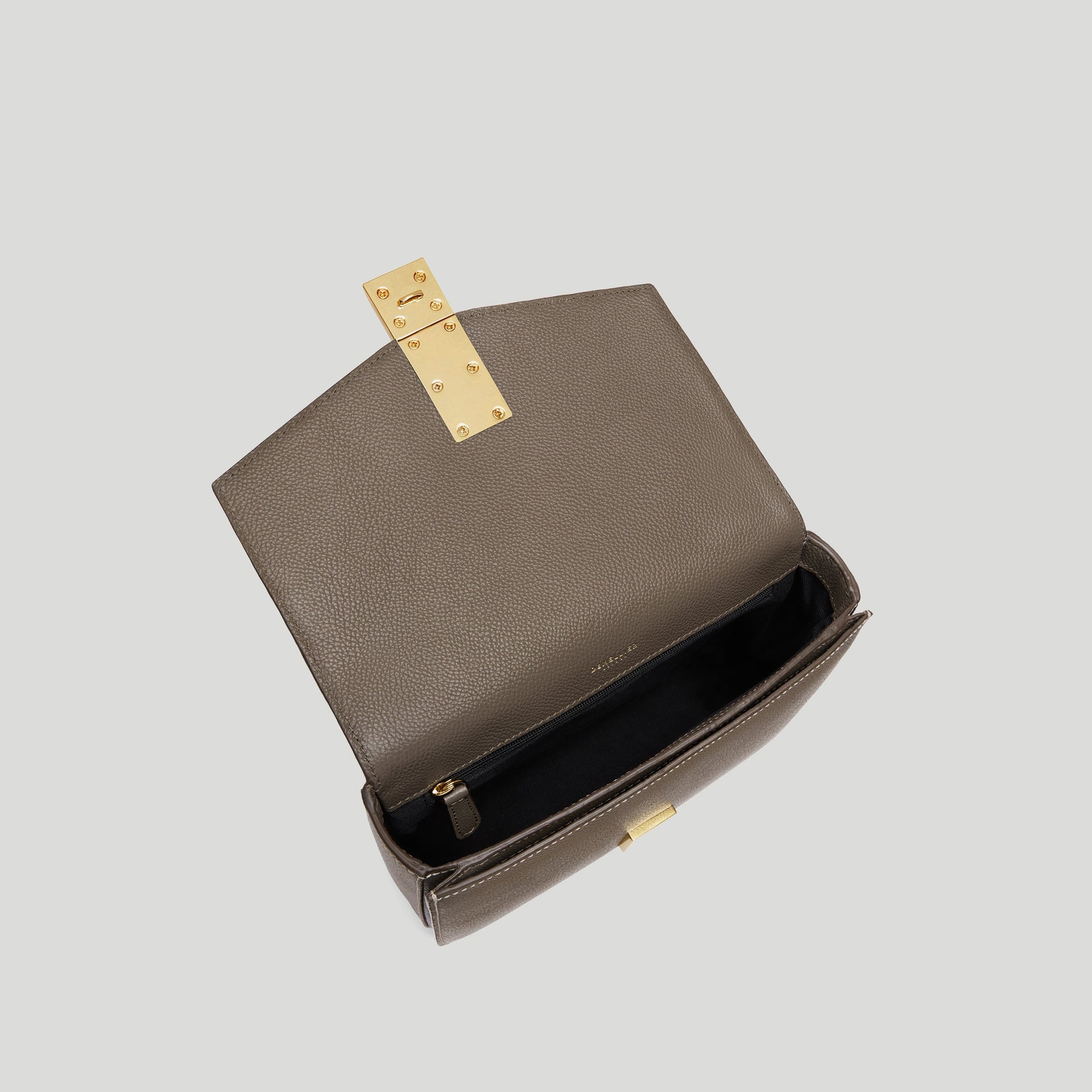 Exclusive The Vancouver — One Size — Size dark taupe small grain ecru stitching — Top View
