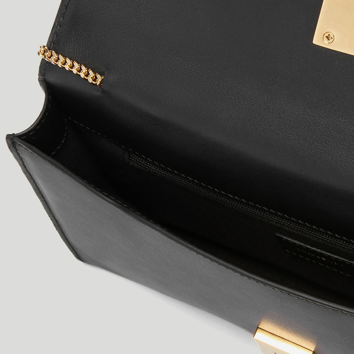 Exclusive The Vancouver Clutch — One Size — Size black smooth — Detail View