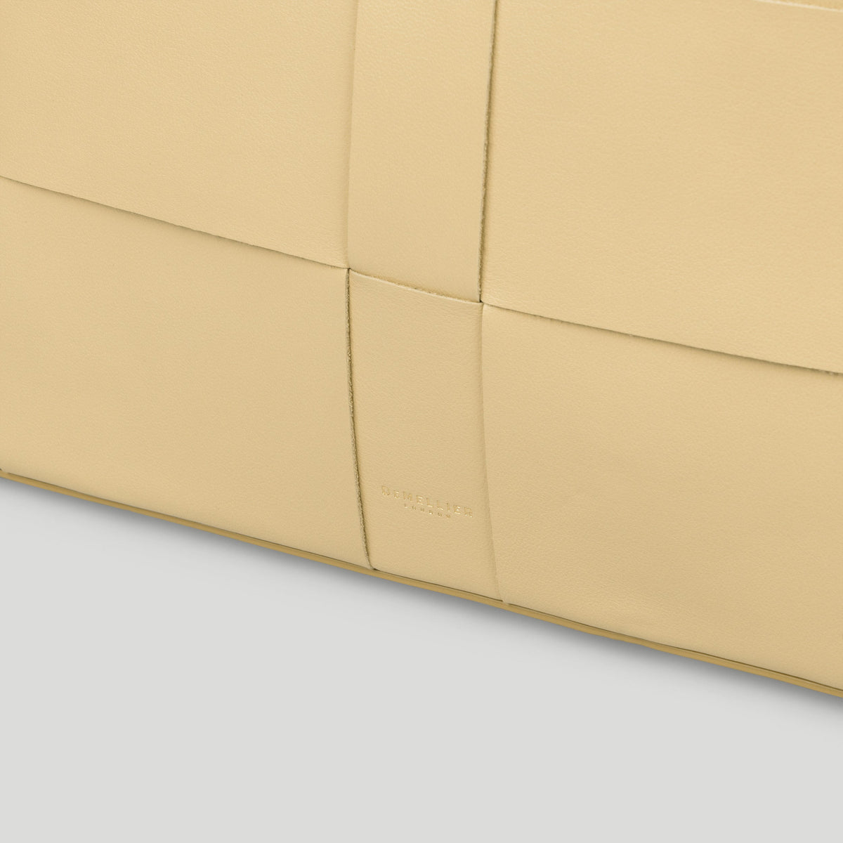 Exclusive The Florence — One Size — Size dune fine grain — Side View