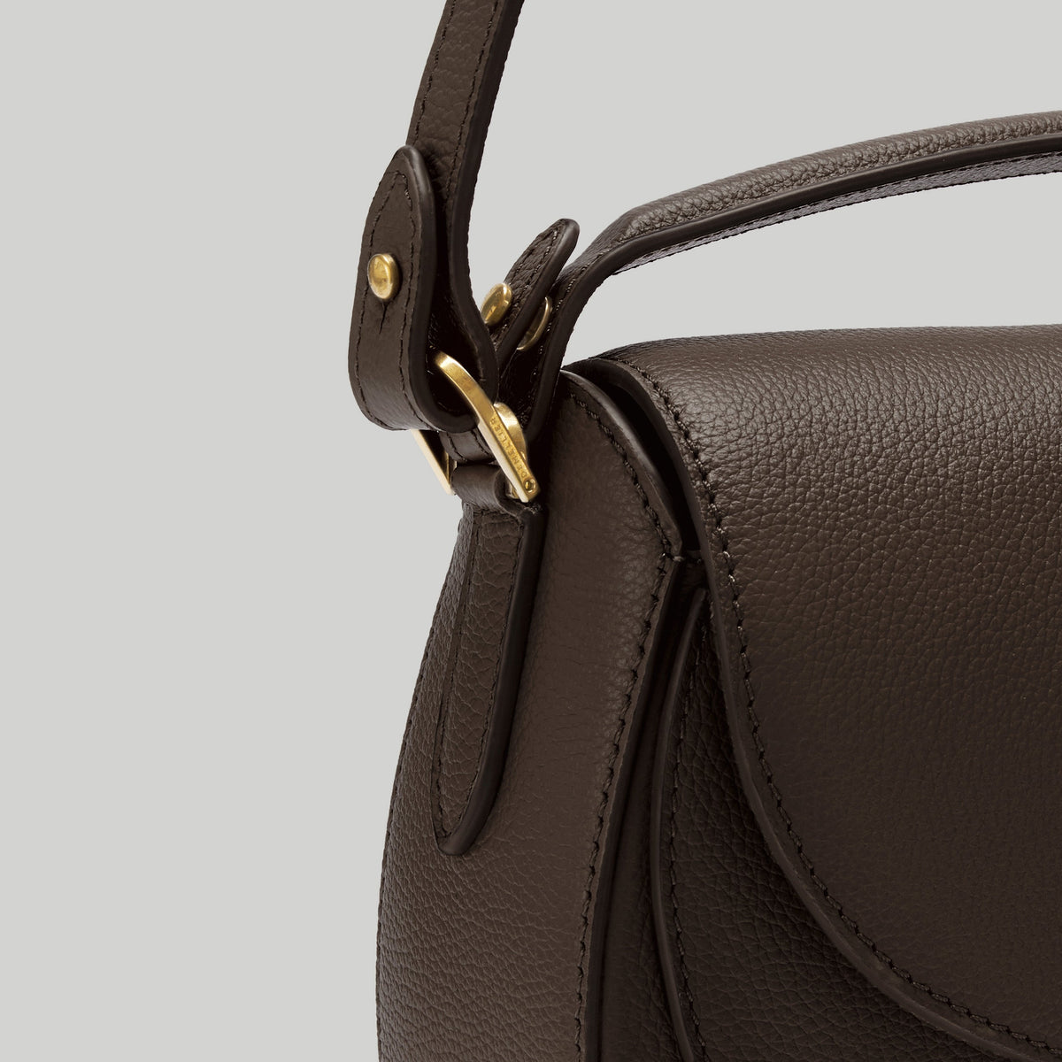 Exclusive The Siena Saddle — One Size — Size mocha small grain — Top View