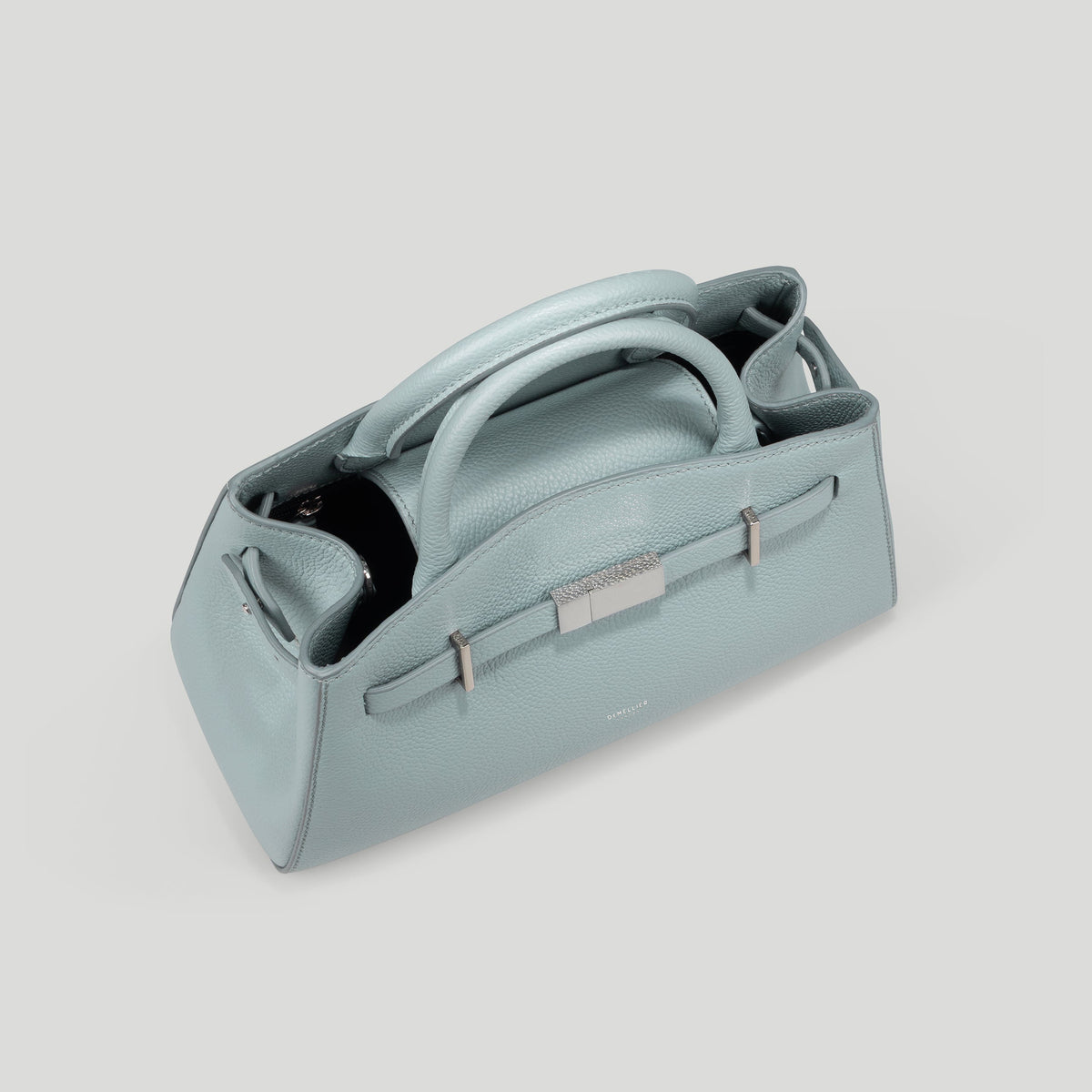 Exclusive The Small Hudson — Small — Size pacific blue small grain — Back View