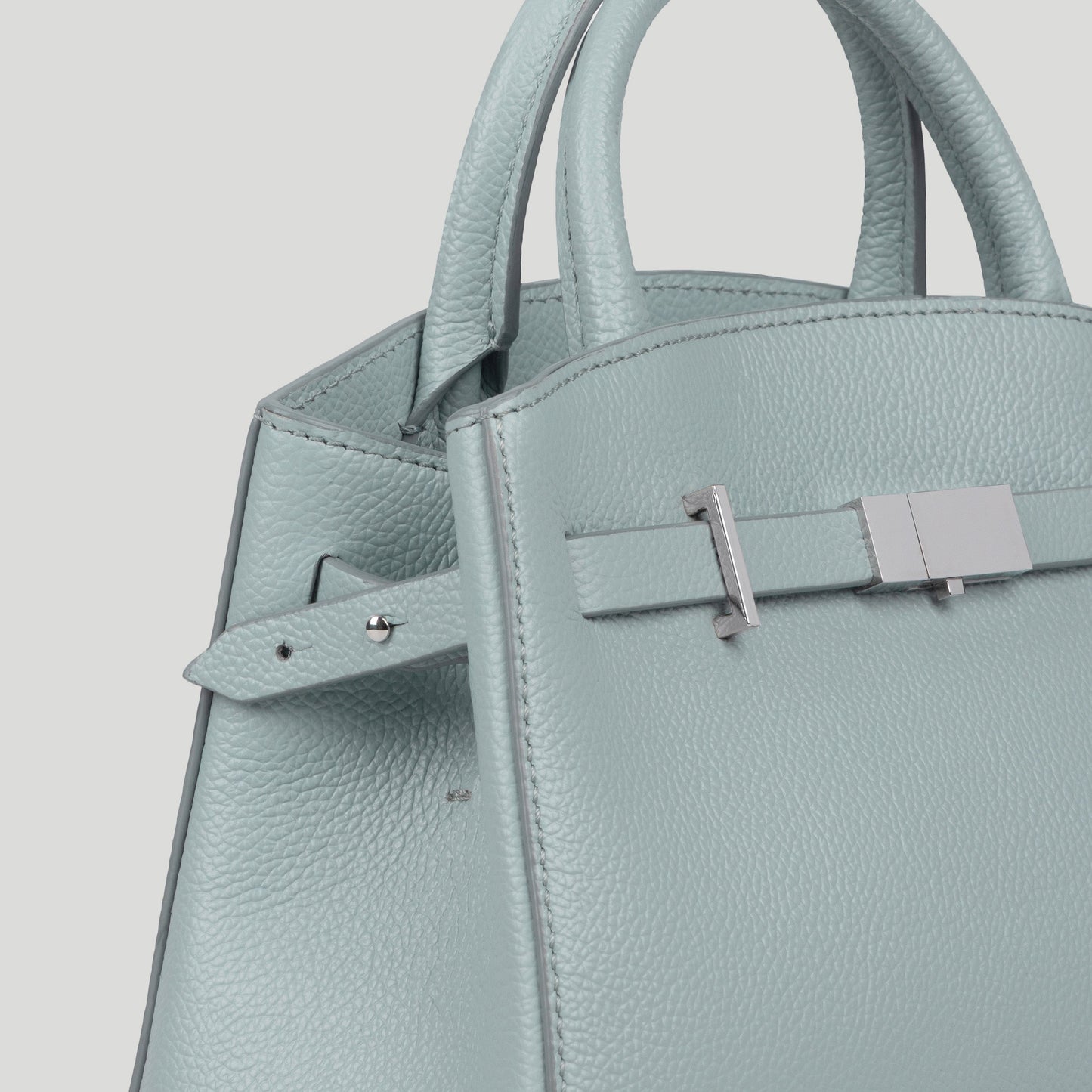 Exclusive The Small Hudson — Small — Size pacific blue small grain — Side View