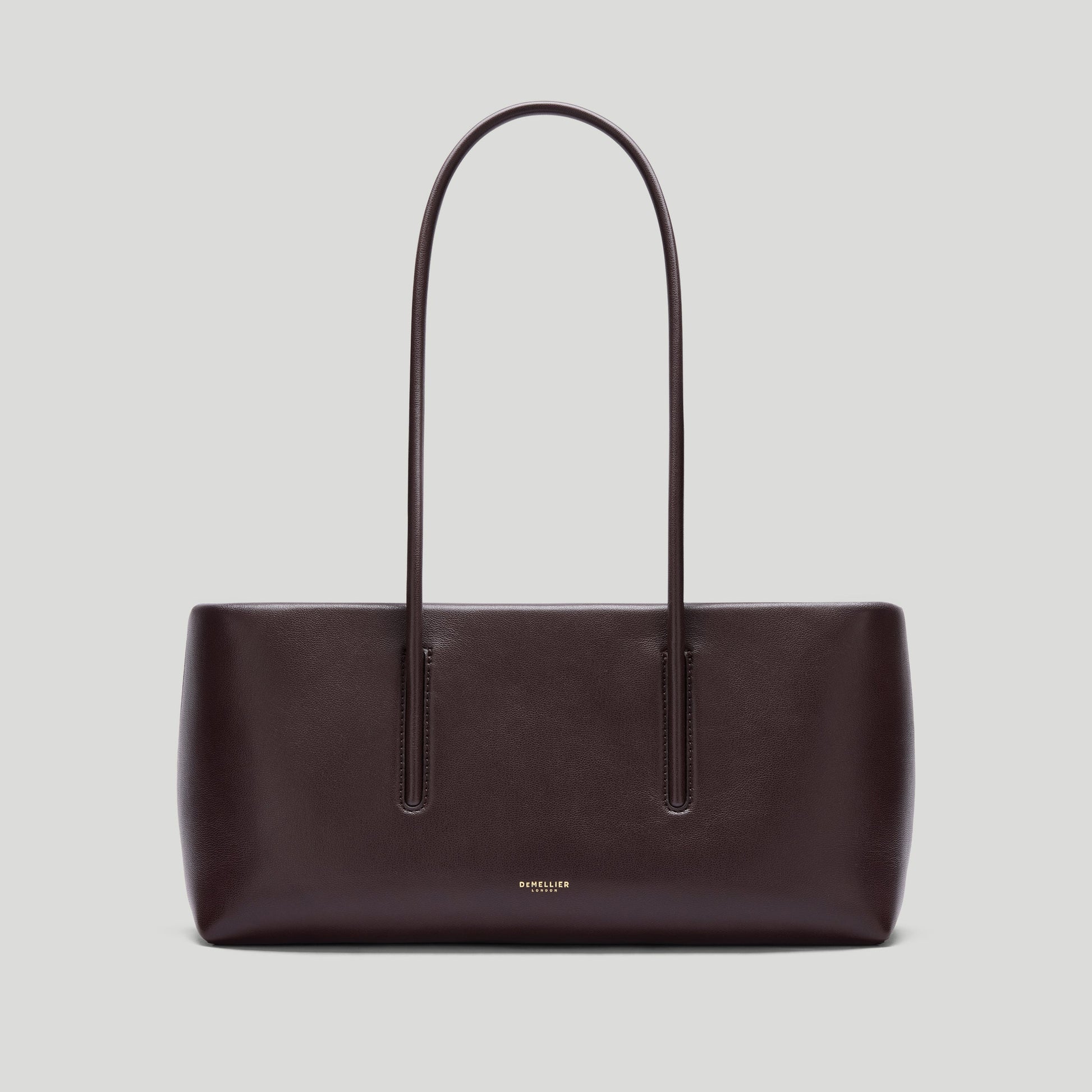 Exclusive The Stockholm Shoulder — One Size — Size bordeaux fine grain — Front View