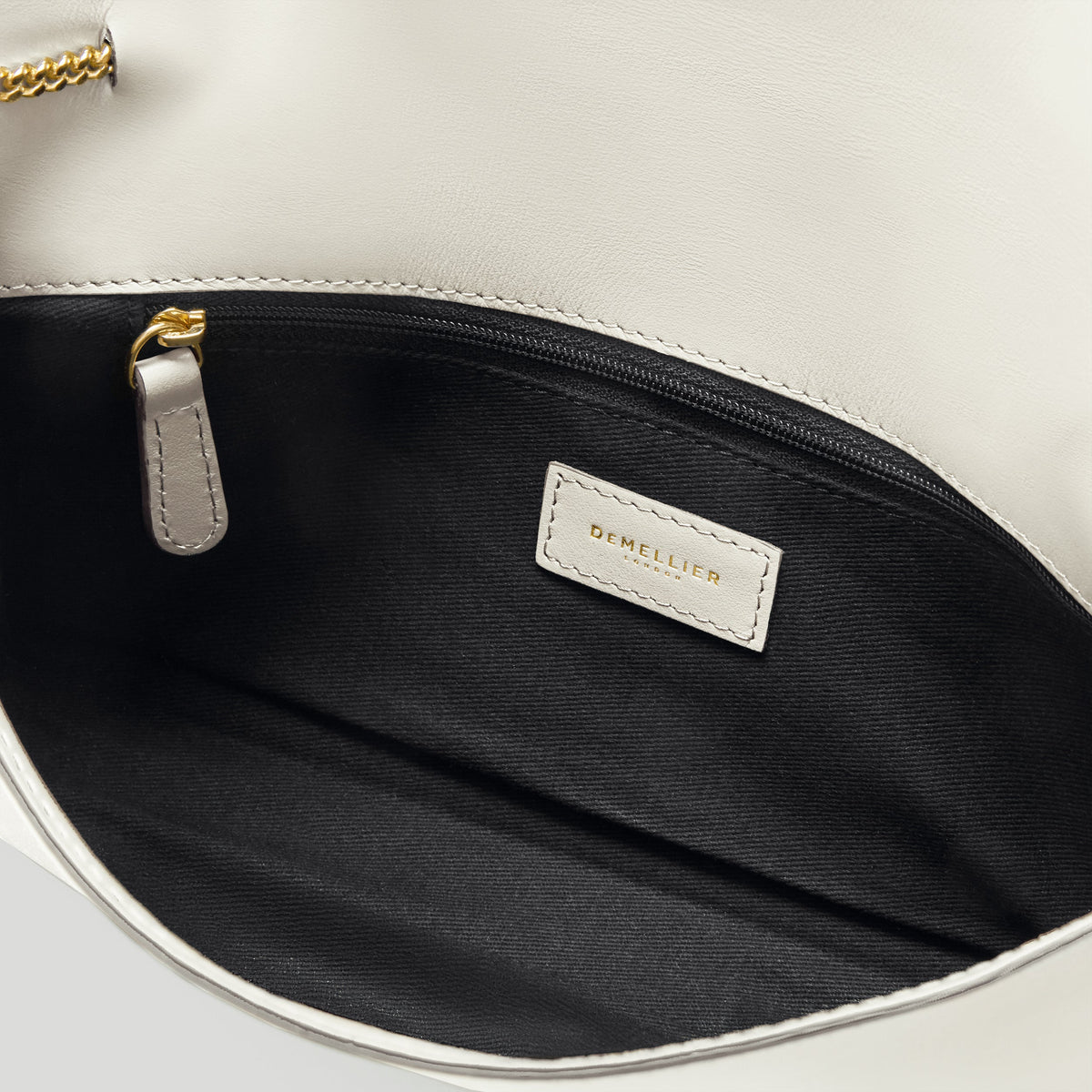 Exclusive The Vancouver Clutch — One Size — Size optic white smooth — Top View