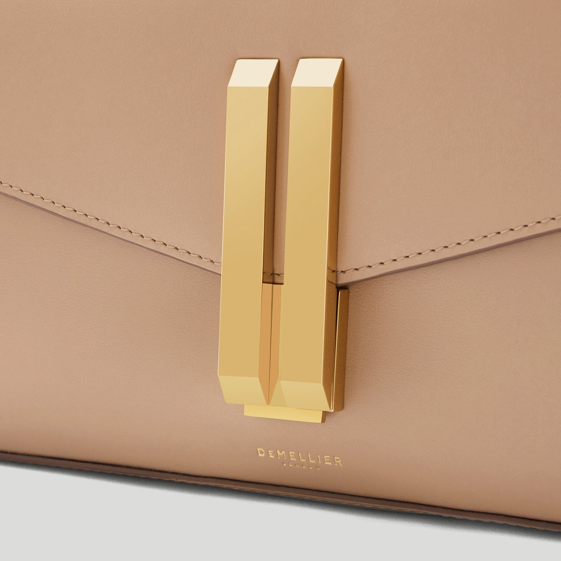 Exclusive The Vancouver Clutch — One Size — Size dark sand smooth — Side View
