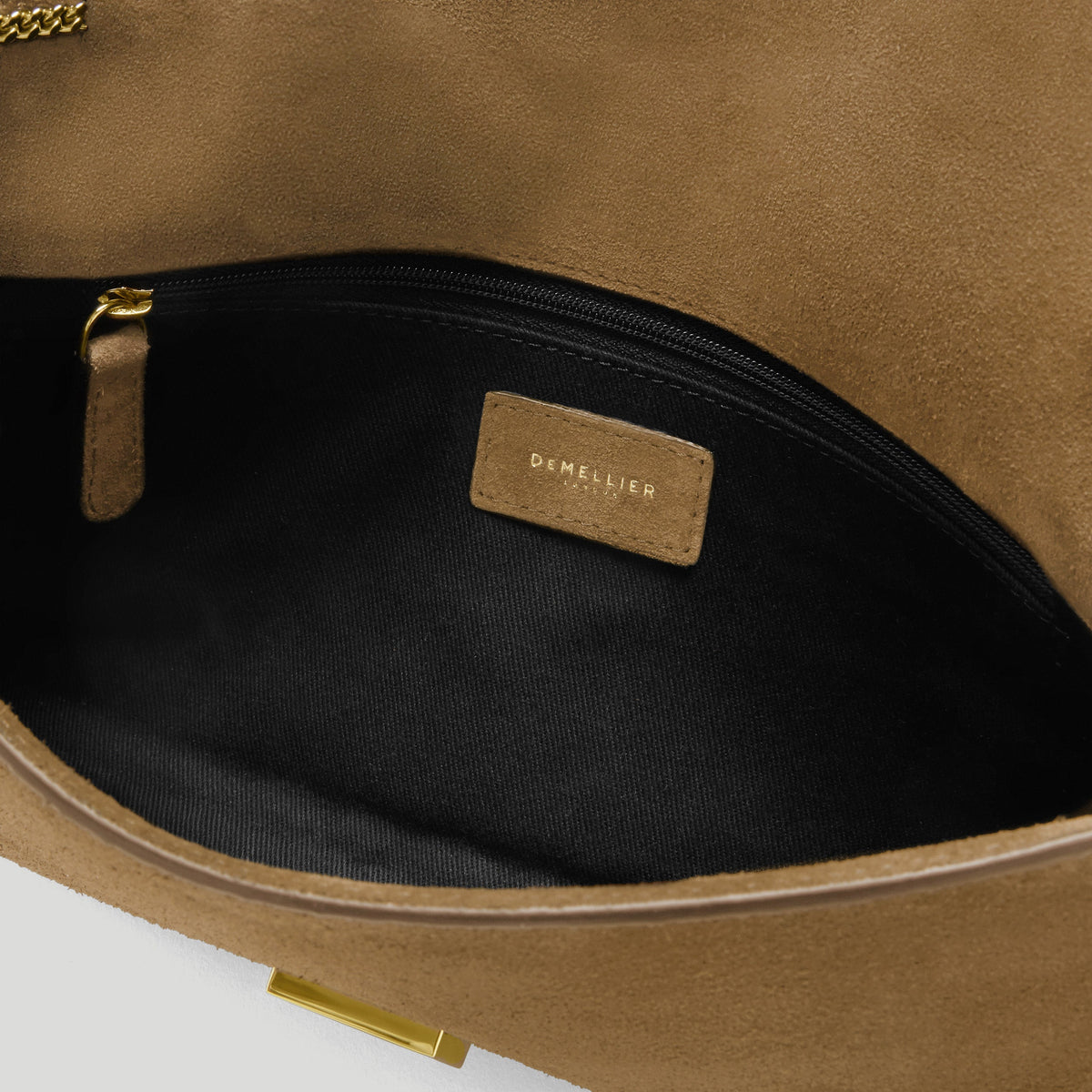 Exclusive The Vancouver Clutch — One Size — Size tobacco suede — Detail View
