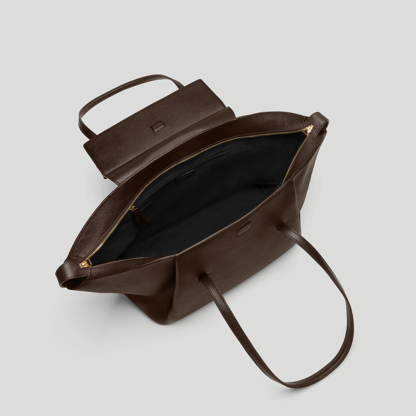 Exclusive The Brooklyn — One Size — Size mocha small grain — Back View