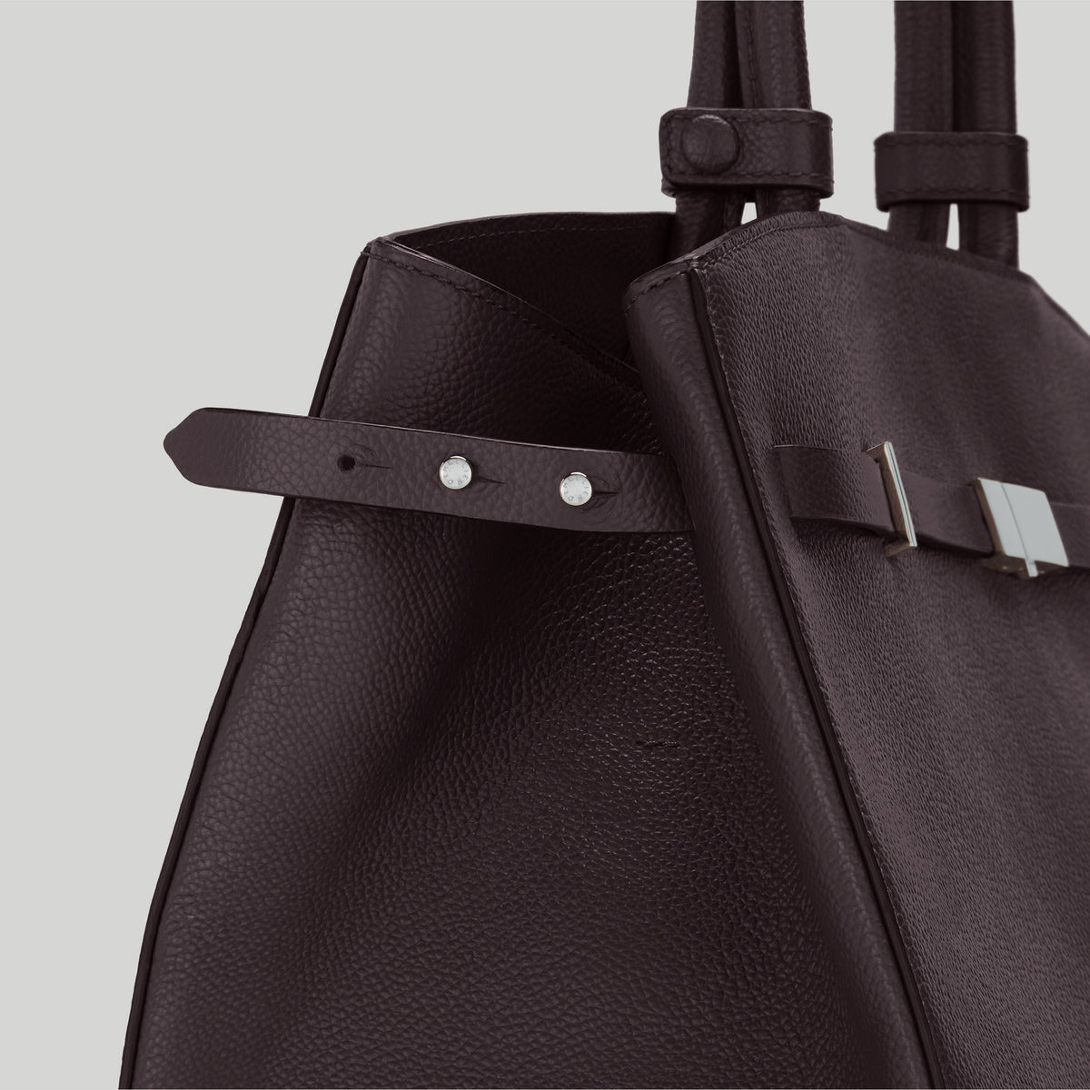 Exclusive The Hudson — One Size — Size bordeaux small grain — Side View