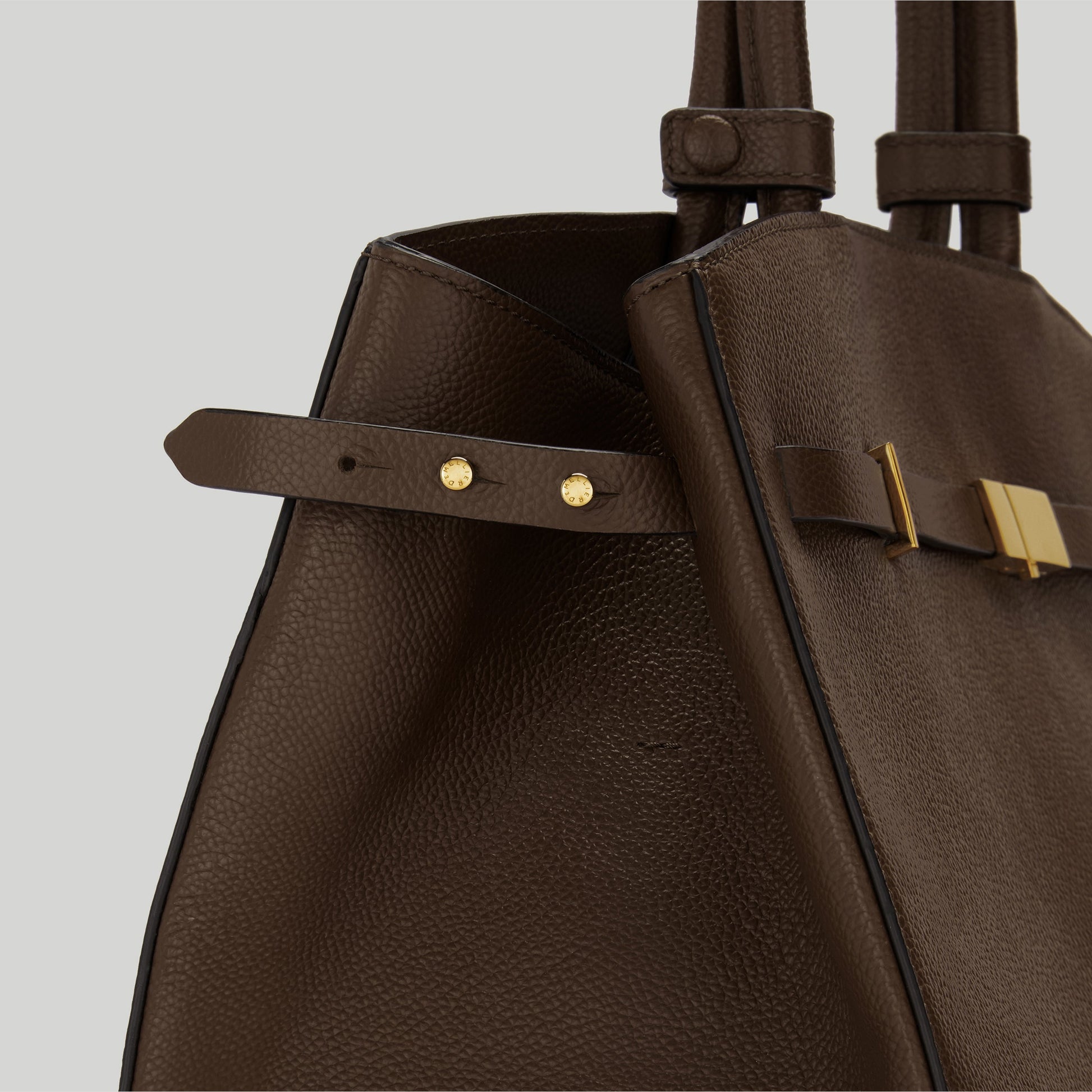 Exclusive The Hudson — One Size — Size mocha small grain — Side View