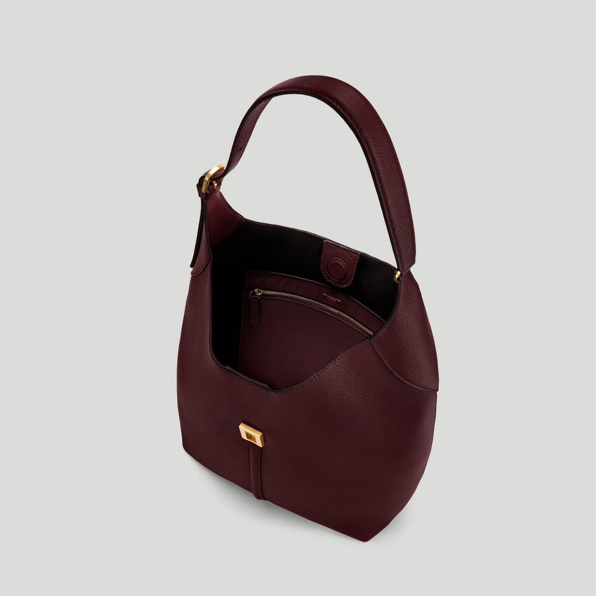 Exclusive The Large Siena Bucket — Large — Size burgundy small grain — Back View