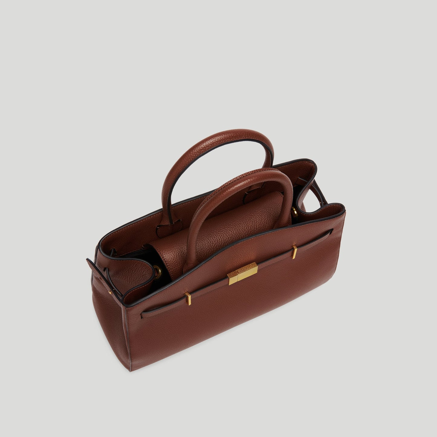 Exclusive The Midi Hudson — Midi — Size warm brown small grain — Back View