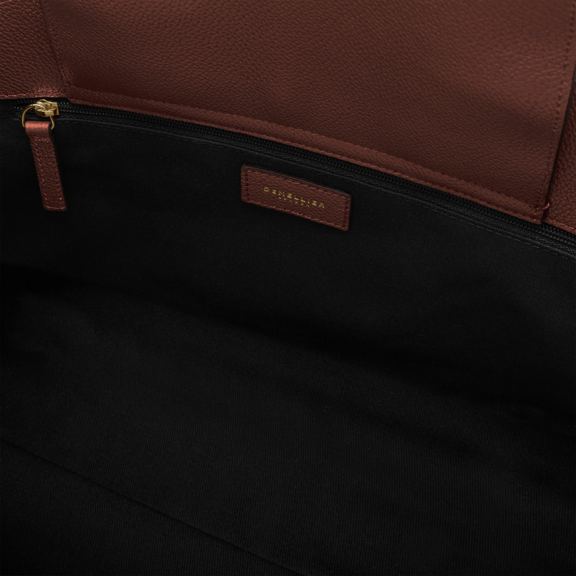 Exclusive The Midi Hudson — Midi — Size warm brown small grain — Top View