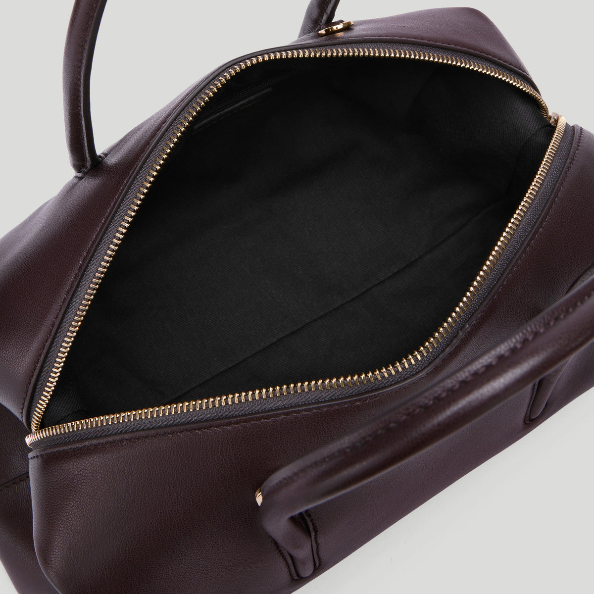 Exclusive The Midi Stockholm — Midi — Size bordeaux fine grain — Top View