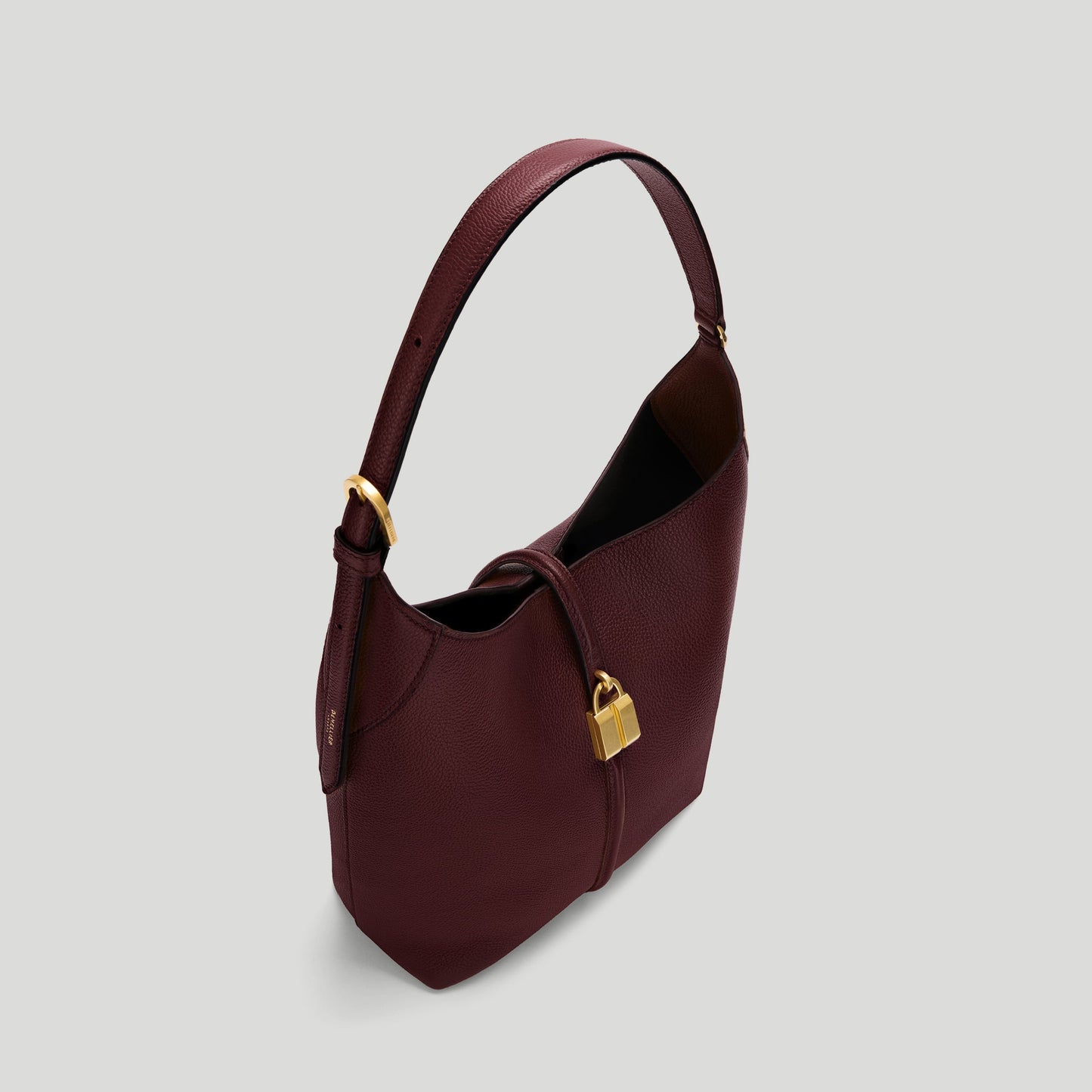 Exclusive The Siena Bucket — One Size — Size burgundy small grain — Top View
