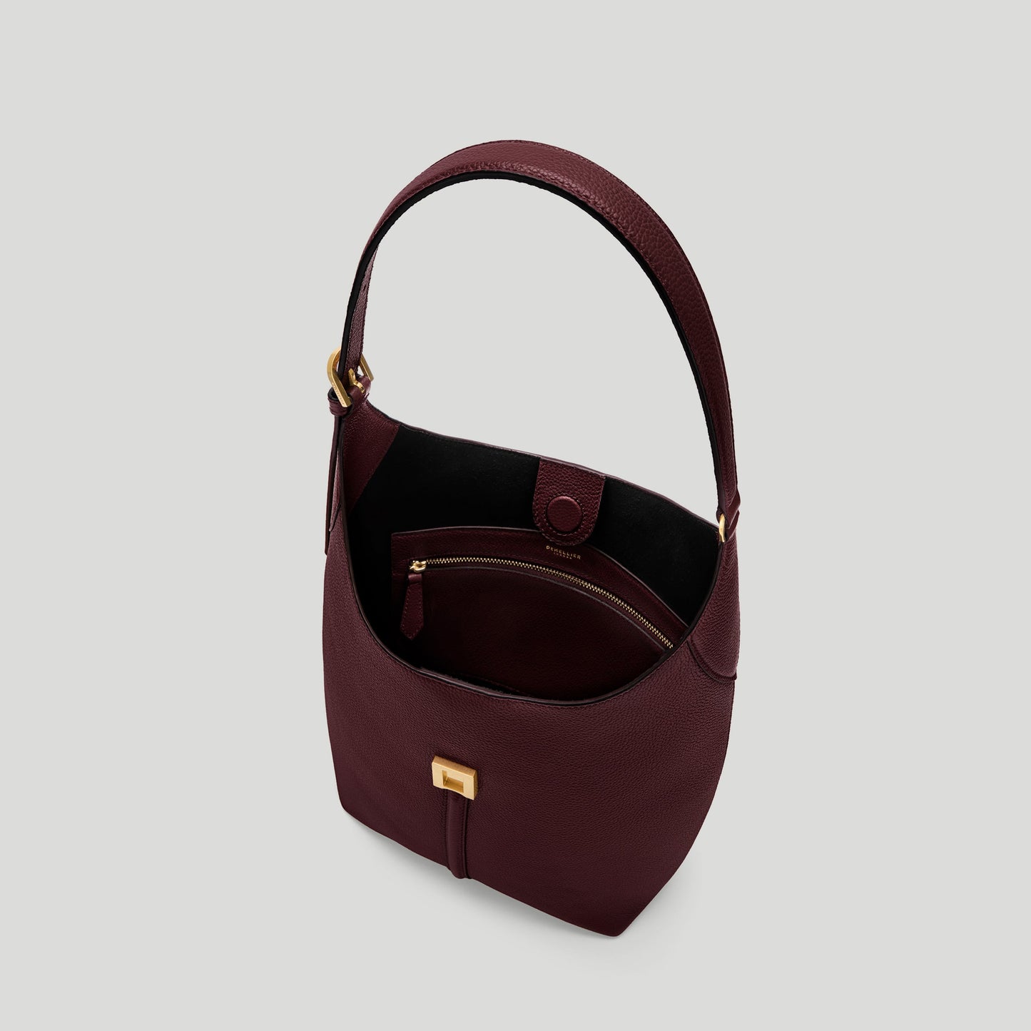 Exclusive The Siena Bucket — One Size — Size burgundy small grain — Back View