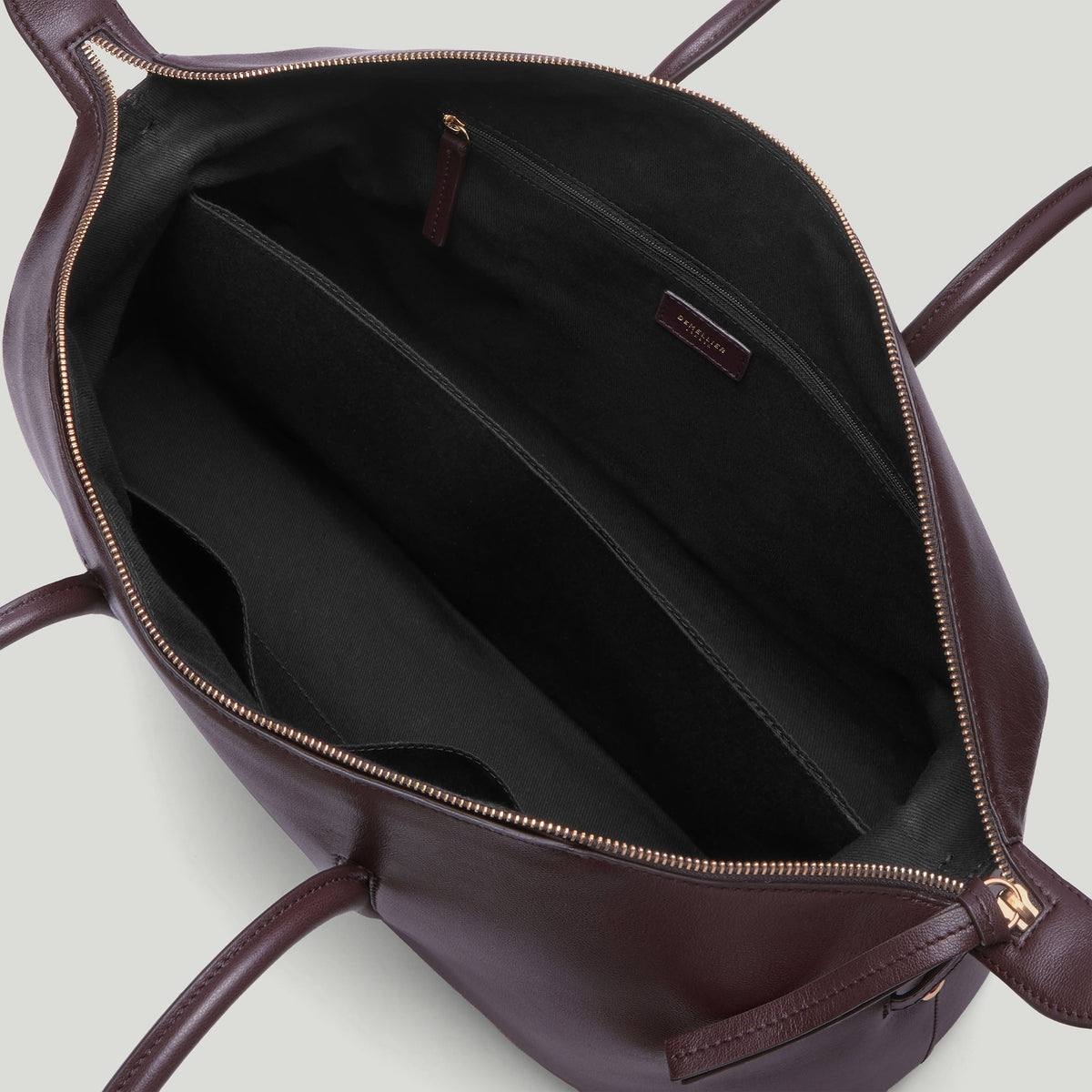 Exclusive The Stockholm — One Size — Size bordeaux fine grain — Top View