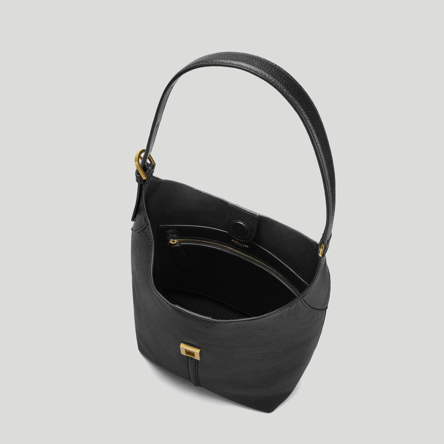 Exclusive The Siena Bucket — One Size — Size black small grain — Back View